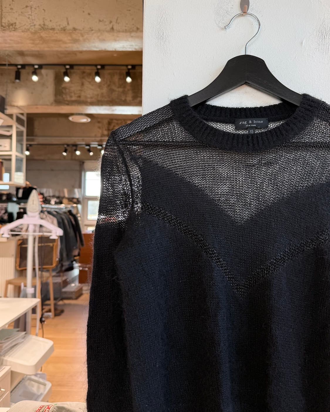 랙앤본 블랙 블레이즈 크루넥 니트  상품이미지4