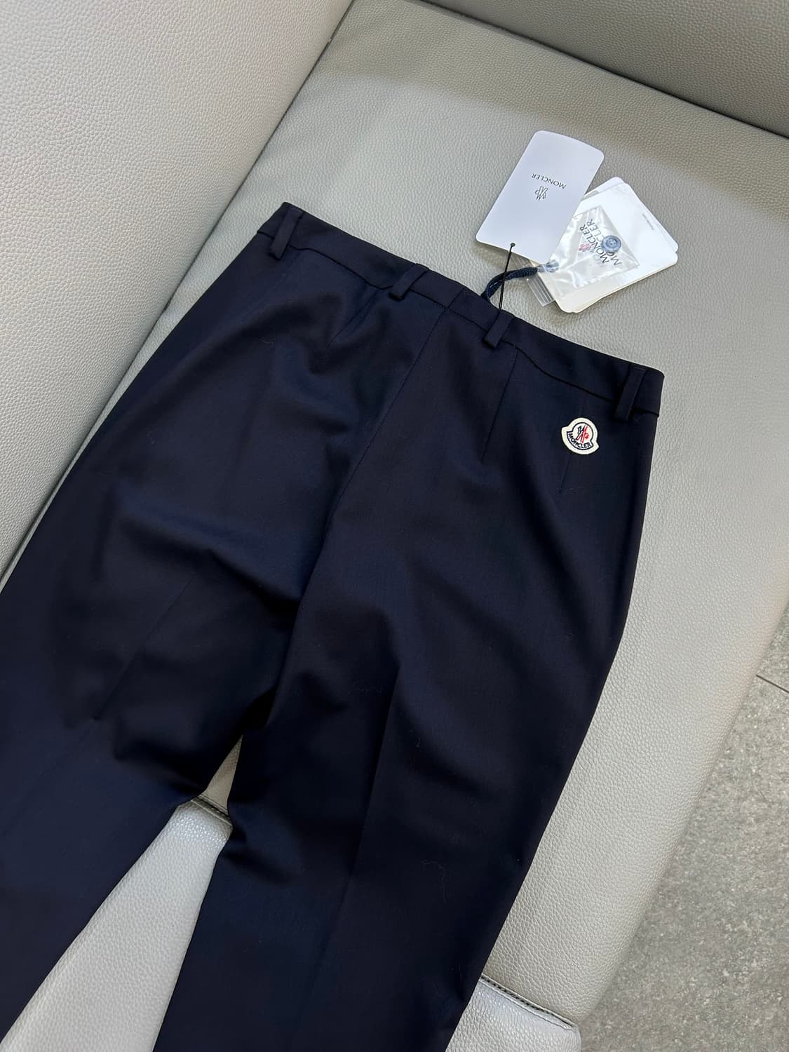 몽클레어 여성 와펜 울 슬랙스 팬츠(62/38)새상품 상품이미지1