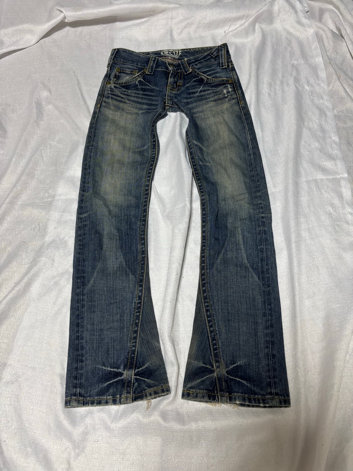 “Unknown” Y2K Crack Washed  Boots Cut Pa 상품이미지1