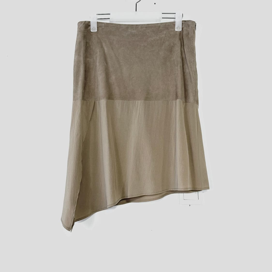 브루넬로쿠치넬리 언발 헴 레더 스커트 [새상품] 상품이미지1