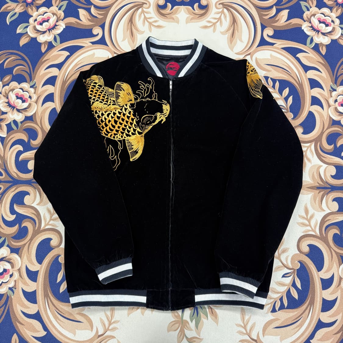 (XL)VTG 잉어 용 자수 리버서블 양면 벨벳 스카잔(블랙) 상품이미지1