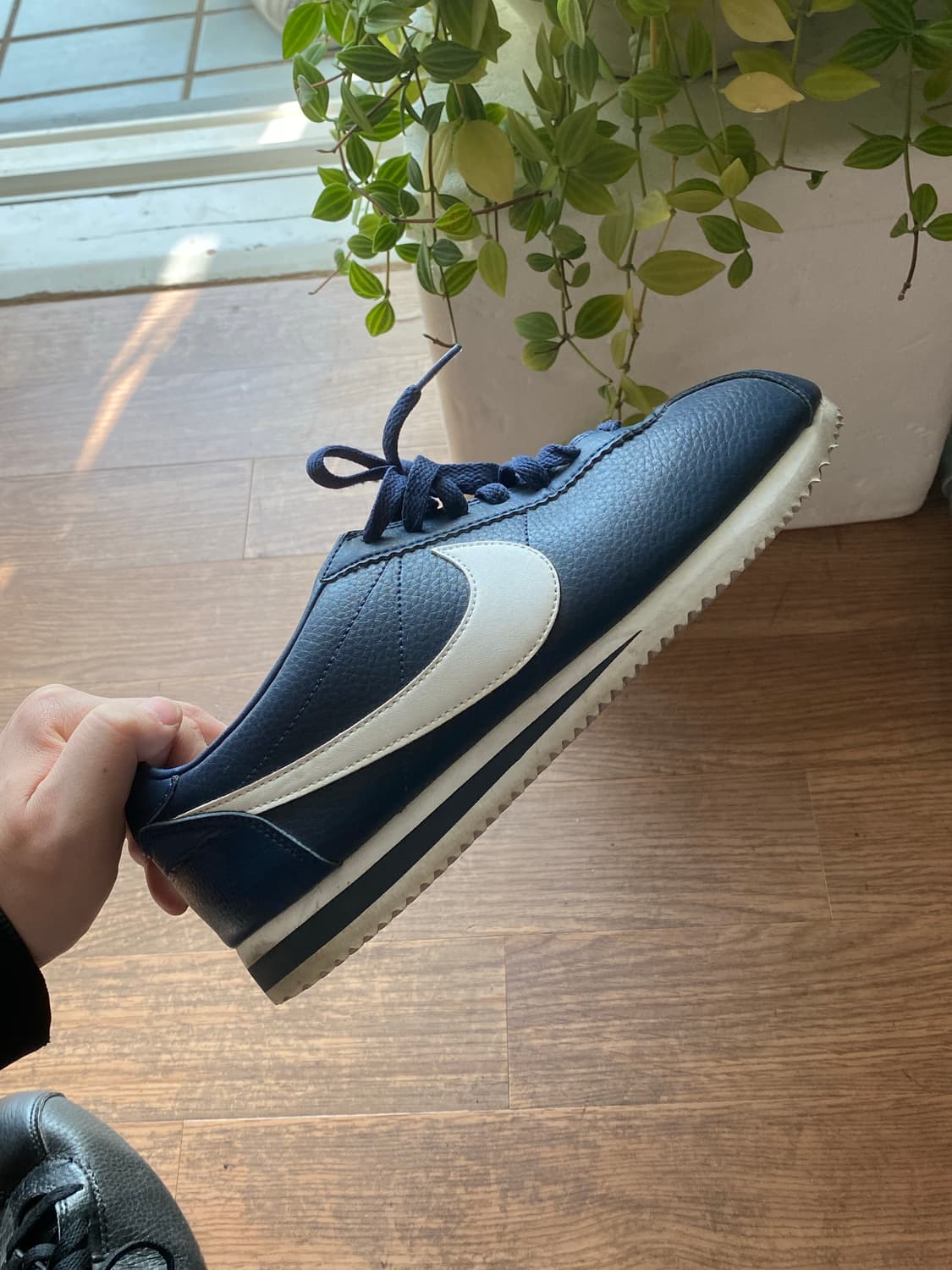 나이키 코르테즈 레더 네이비 270 상품이미지1