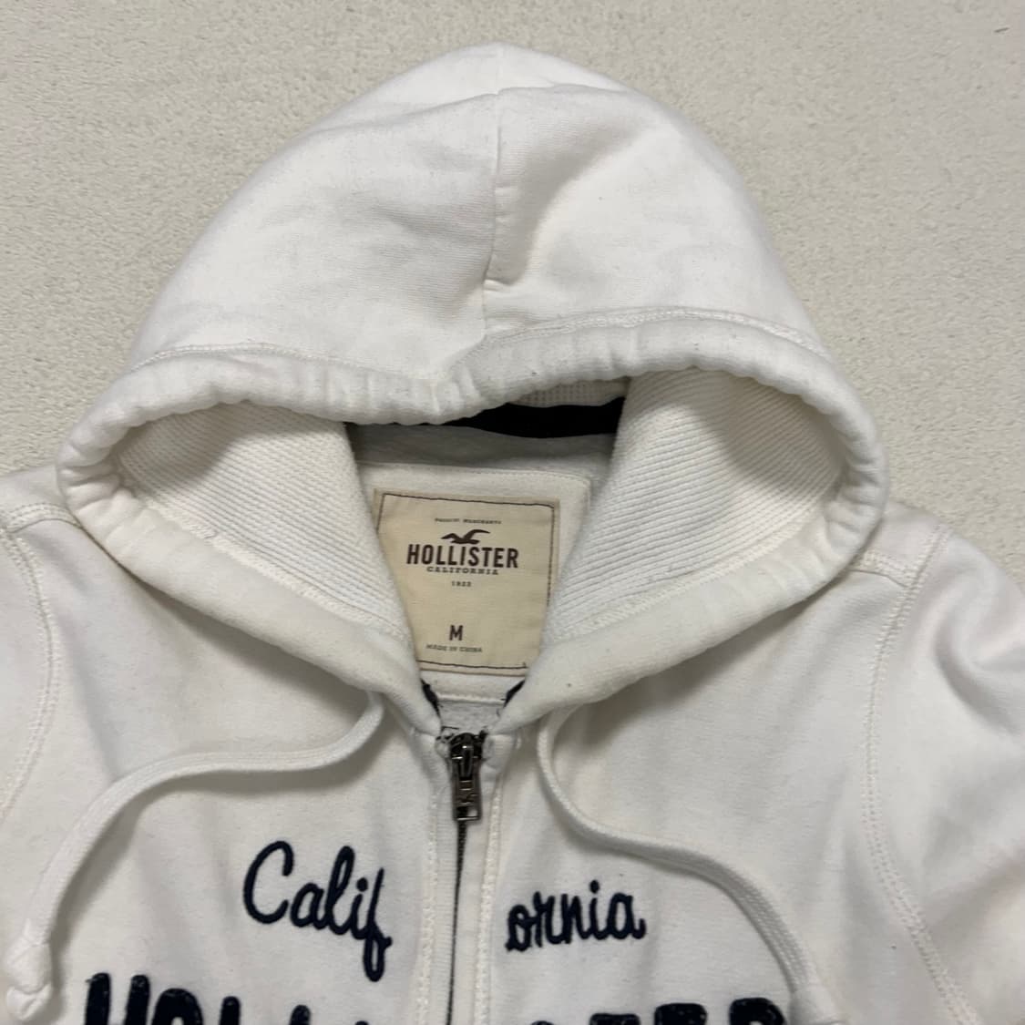 Hollister White Hood Zip-Up 상품이미지6