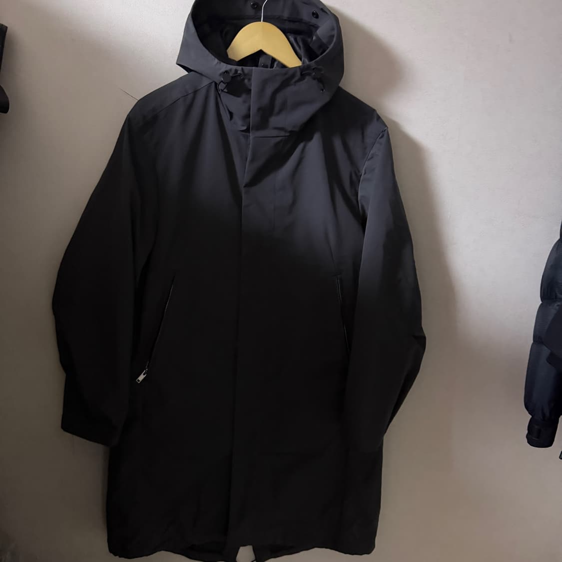 띠어리 남성 테크후드 점퍼 S (남성 100-슬림 105) 상품이미지5