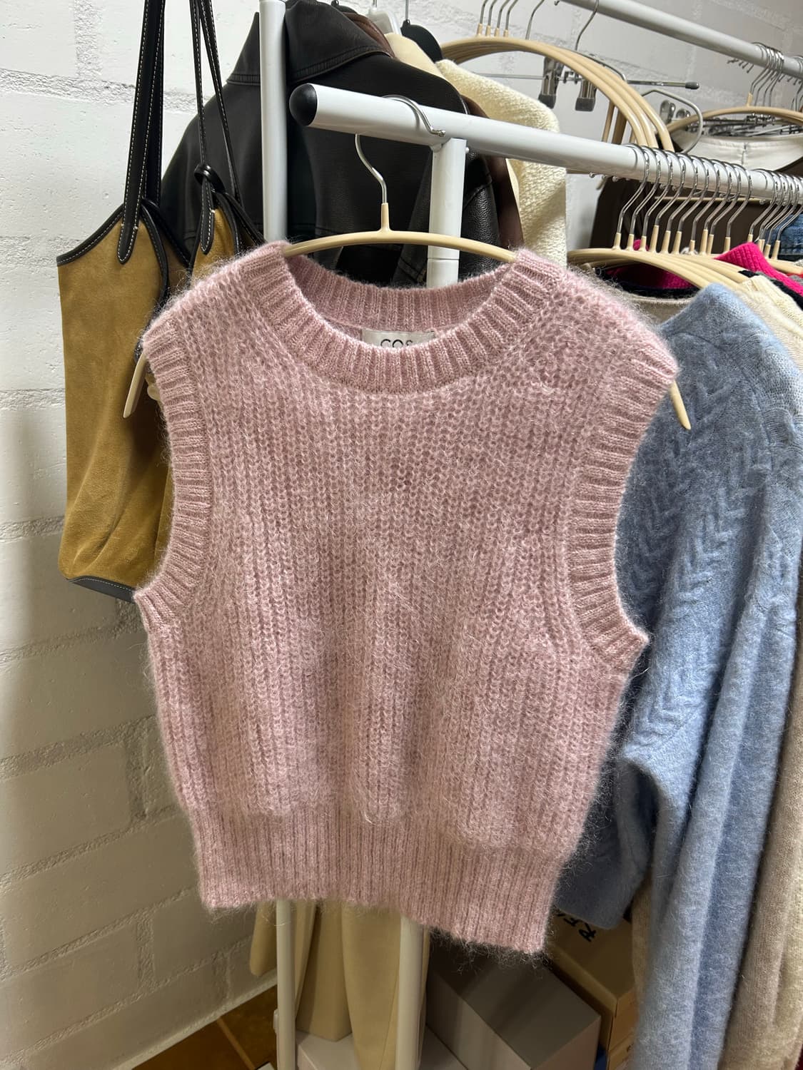 COS(코스) 모헤어 니트 베스트 베이비핑크 XS 상품이미지1