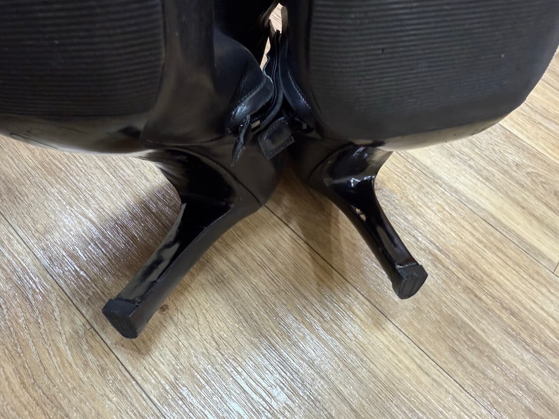 로저비비에 블랙 앵클 부츠 37.5 245 상품이미지7