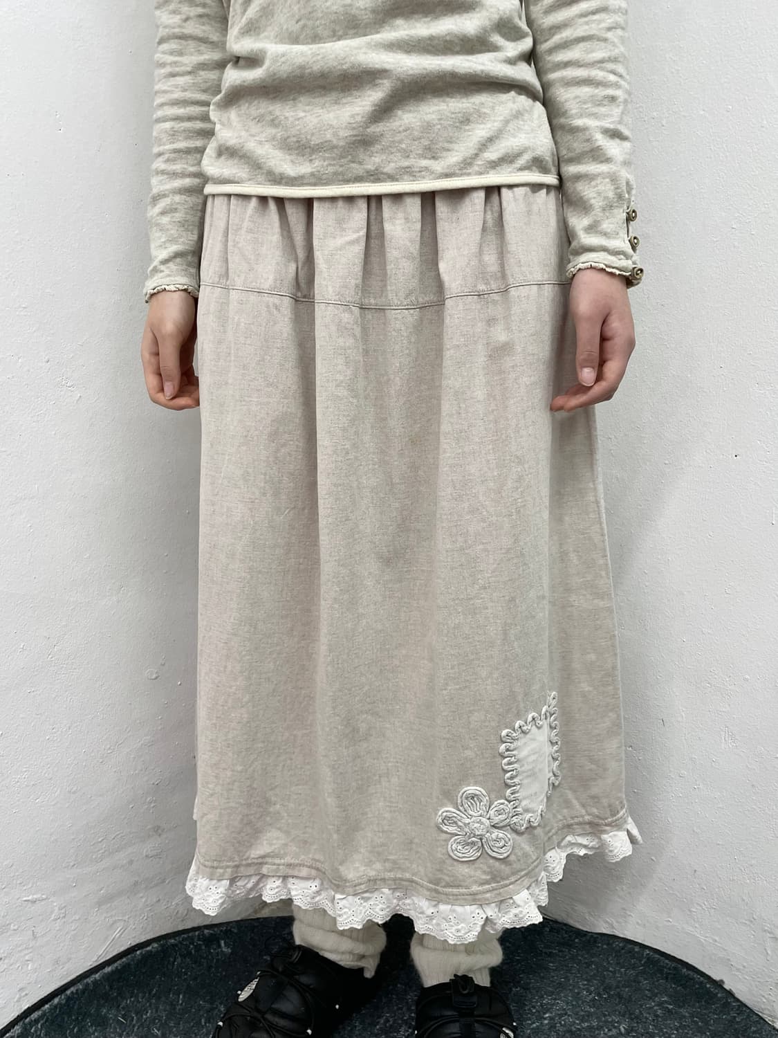 모리 베이지 패치 롱스커트 상품이미지2