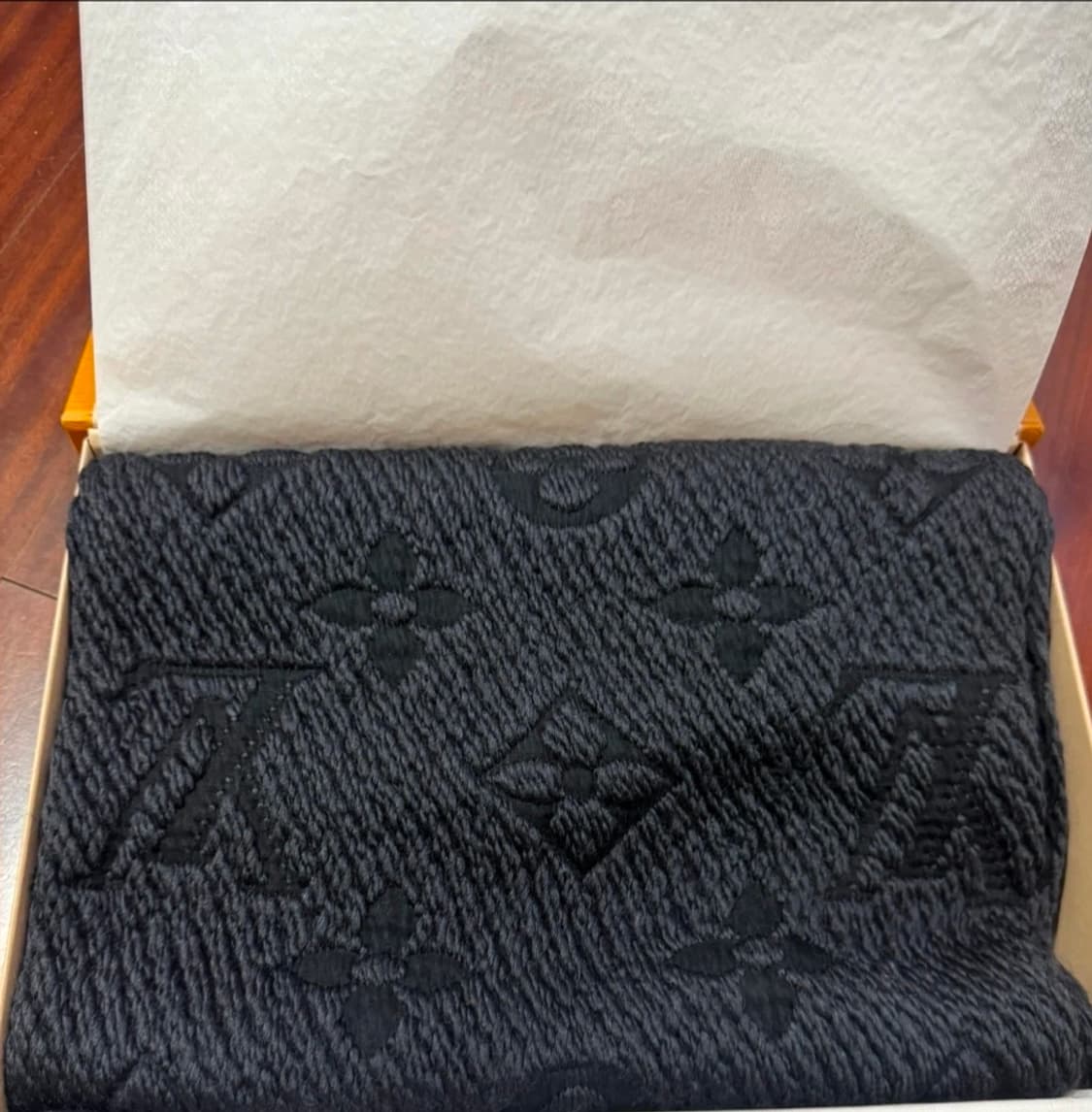 루이비통 로고매니아 머플러 상품이미지2