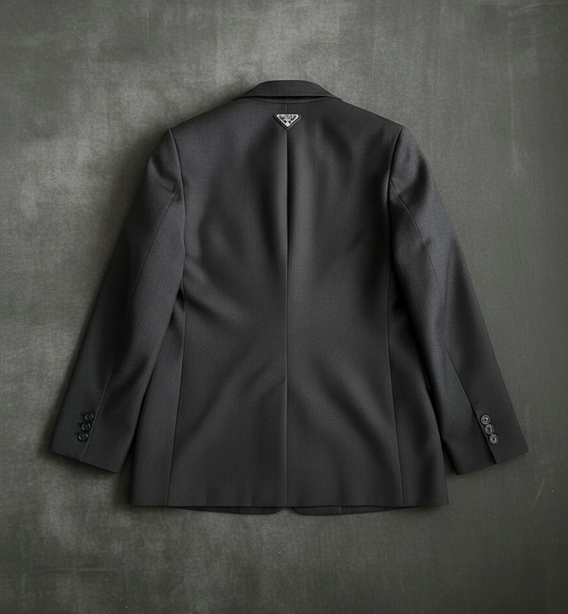 프라다 삼각패치 블레이져 상품이미지1