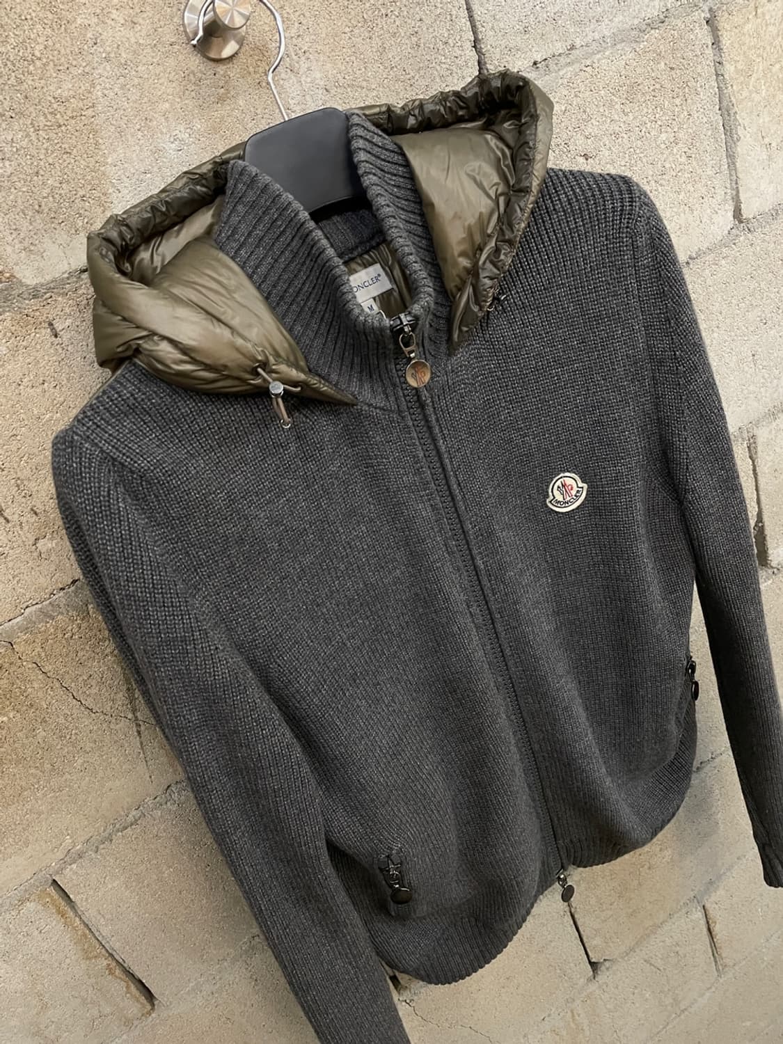 몽클레어 후드 니트 패딩 상품이미지2