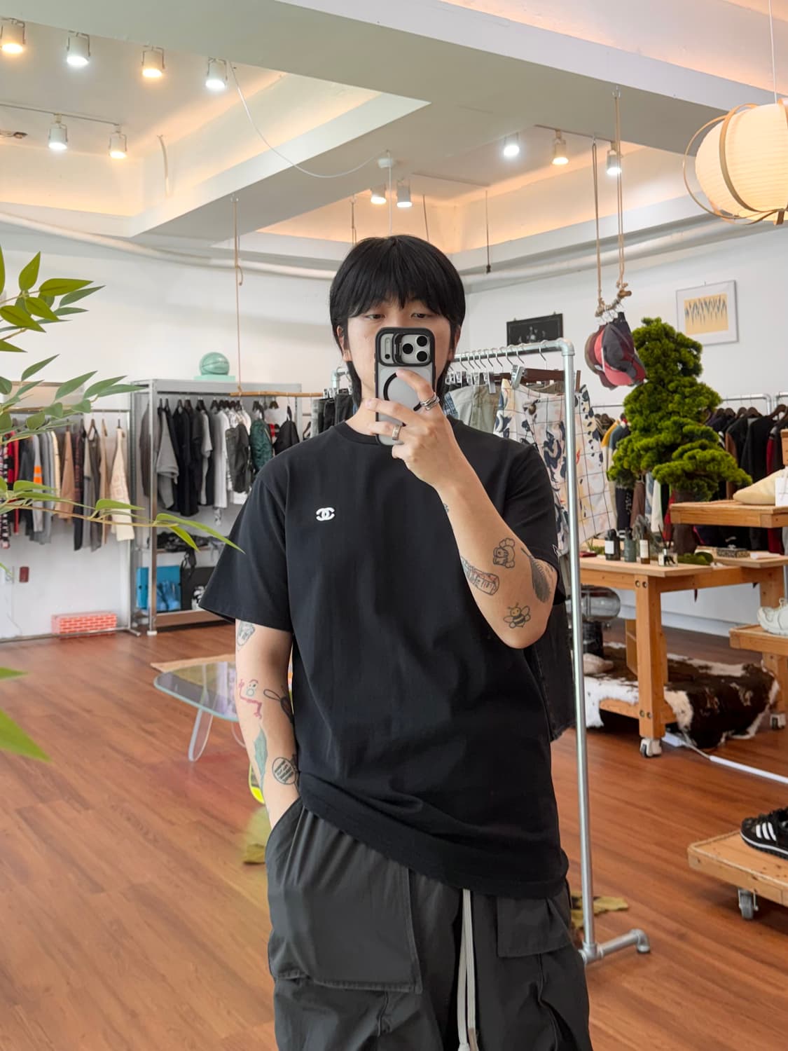 샤넬 UNIFORM 로고 티셔츠 상품이미지9