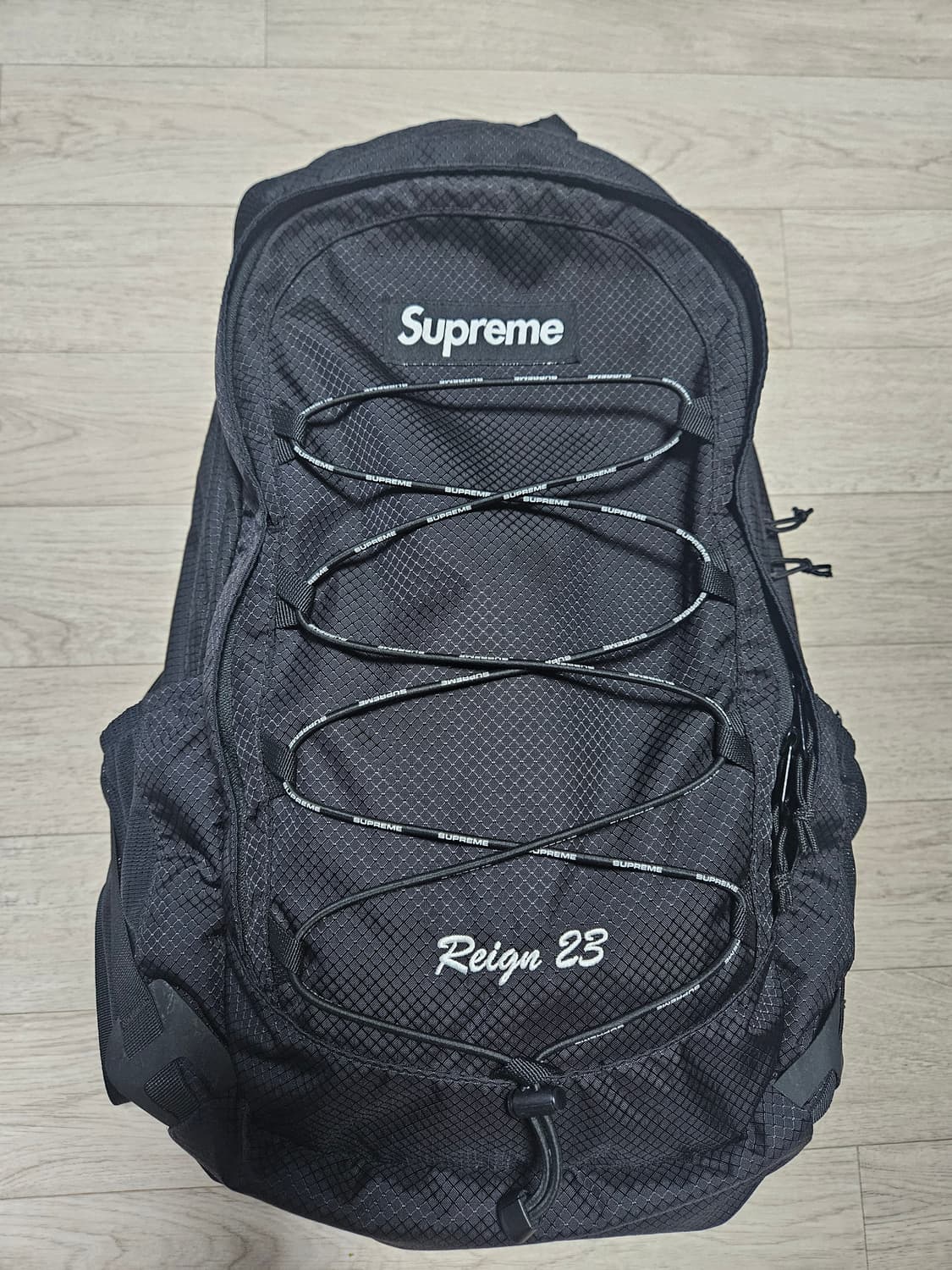 슈프림 백팩 블랙 22ss 상품이미지1