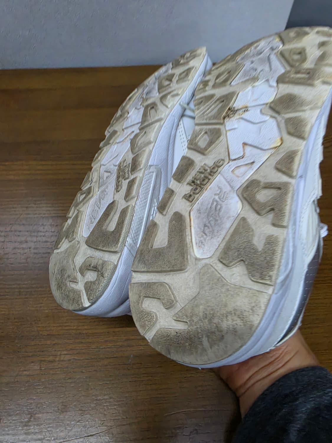 뉴발란스 580 올화이트 운동화 상품이미지9