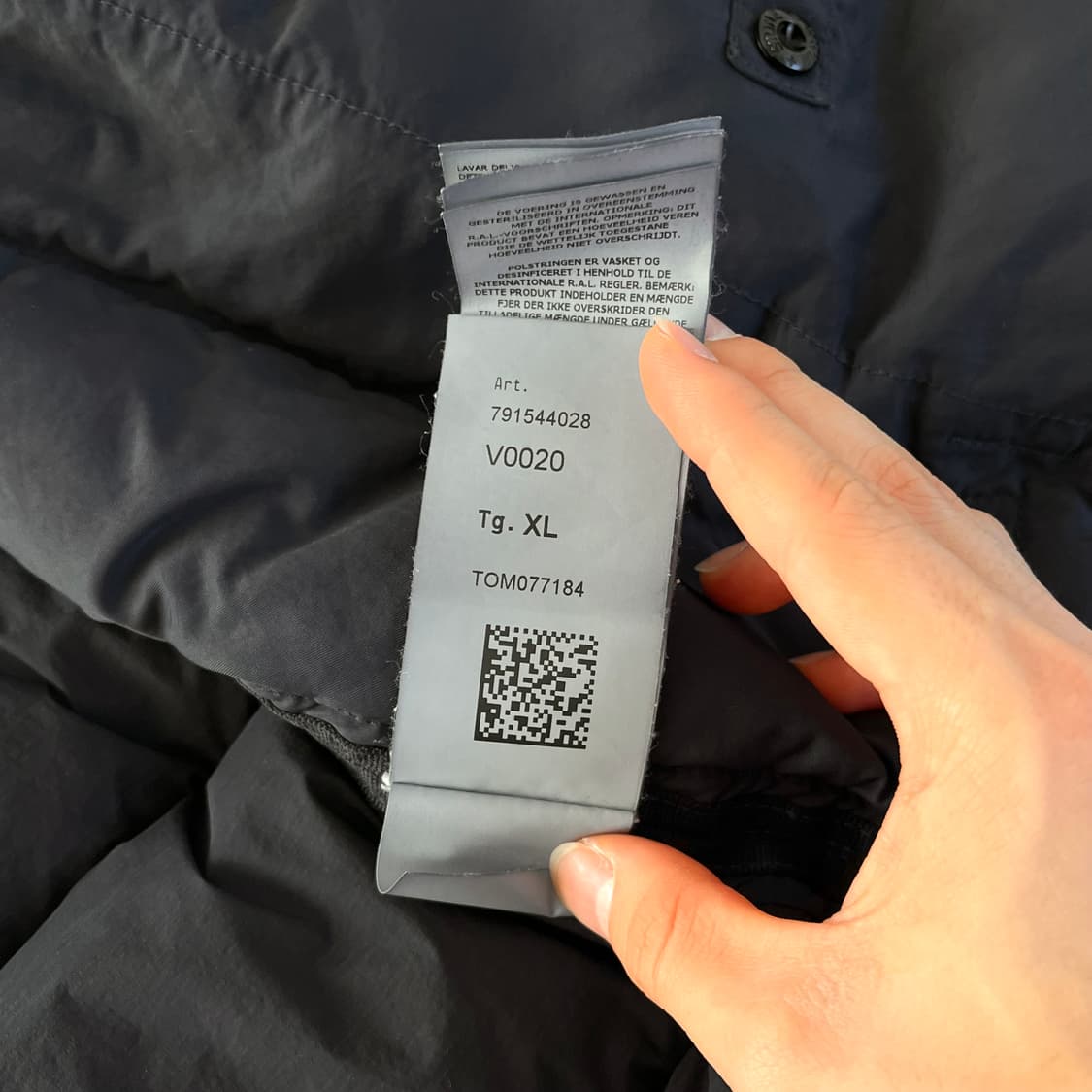 [S급/XL] 스톤아일랜드 심리스 패딩 다크네이비 상품이미지8