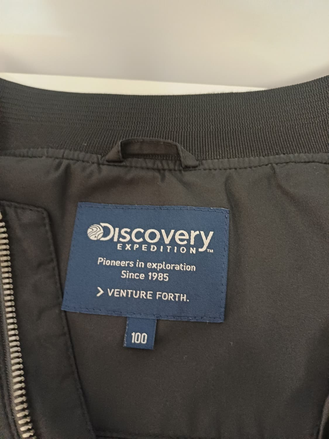 디스커버리 익스페디션 남성 항공점퍼 블랙 (100) 상품이미지4