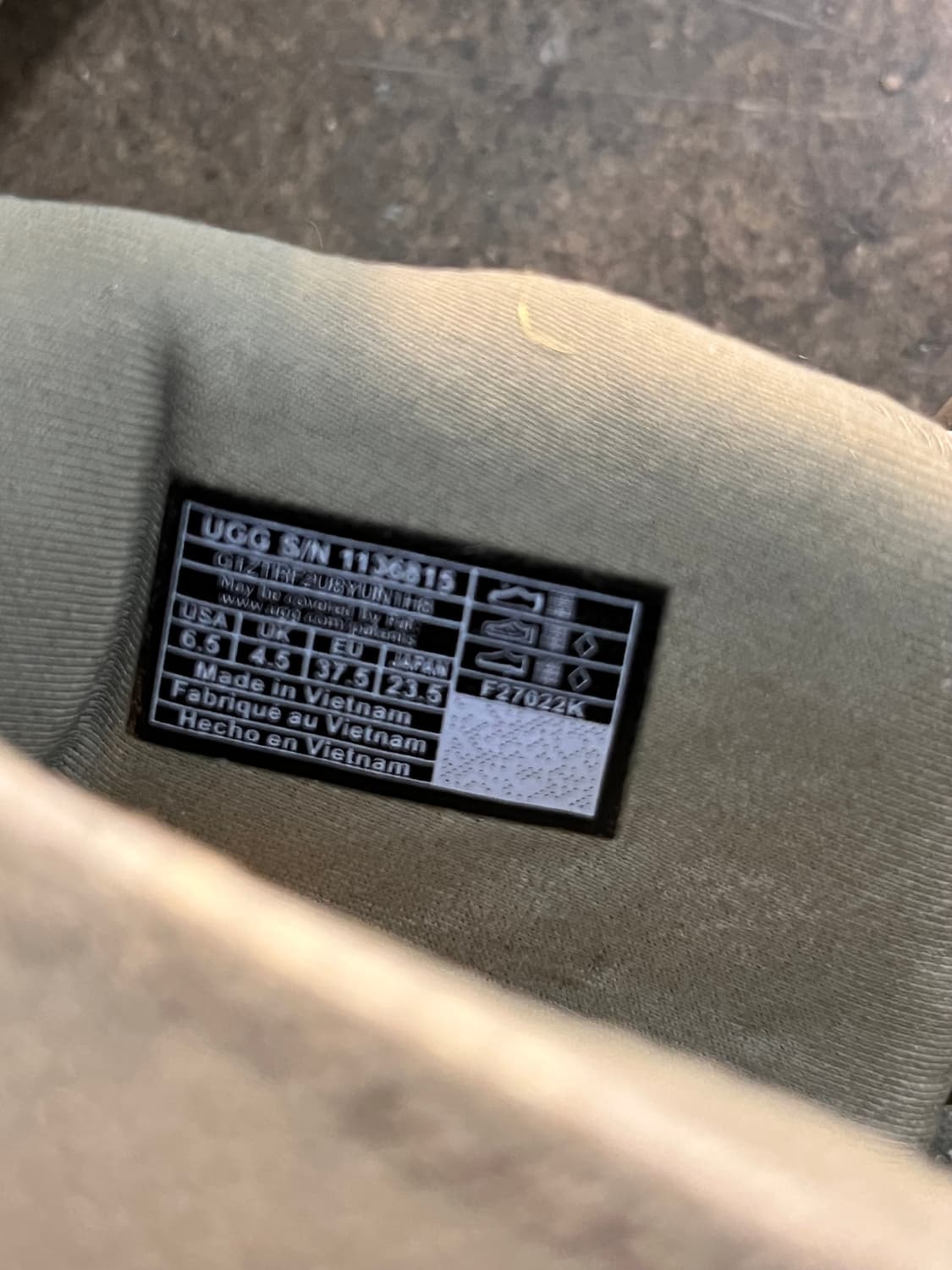 UGG 어그 골든글로우 샌들 235 상품이미지4