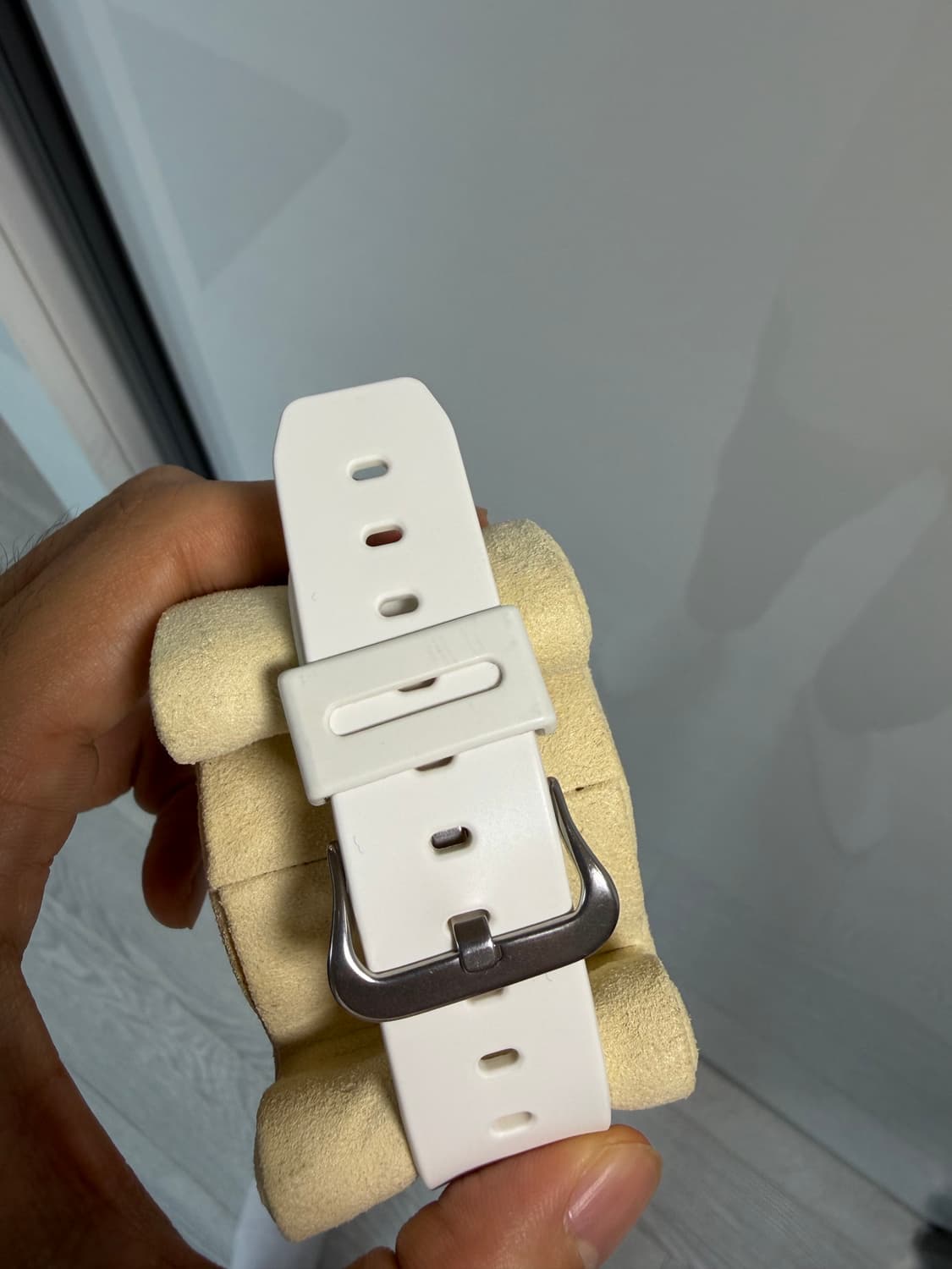 디스이즈네버댓 G-SHOCK 지샥 쥐샥 시계 화이트 상품이미지3