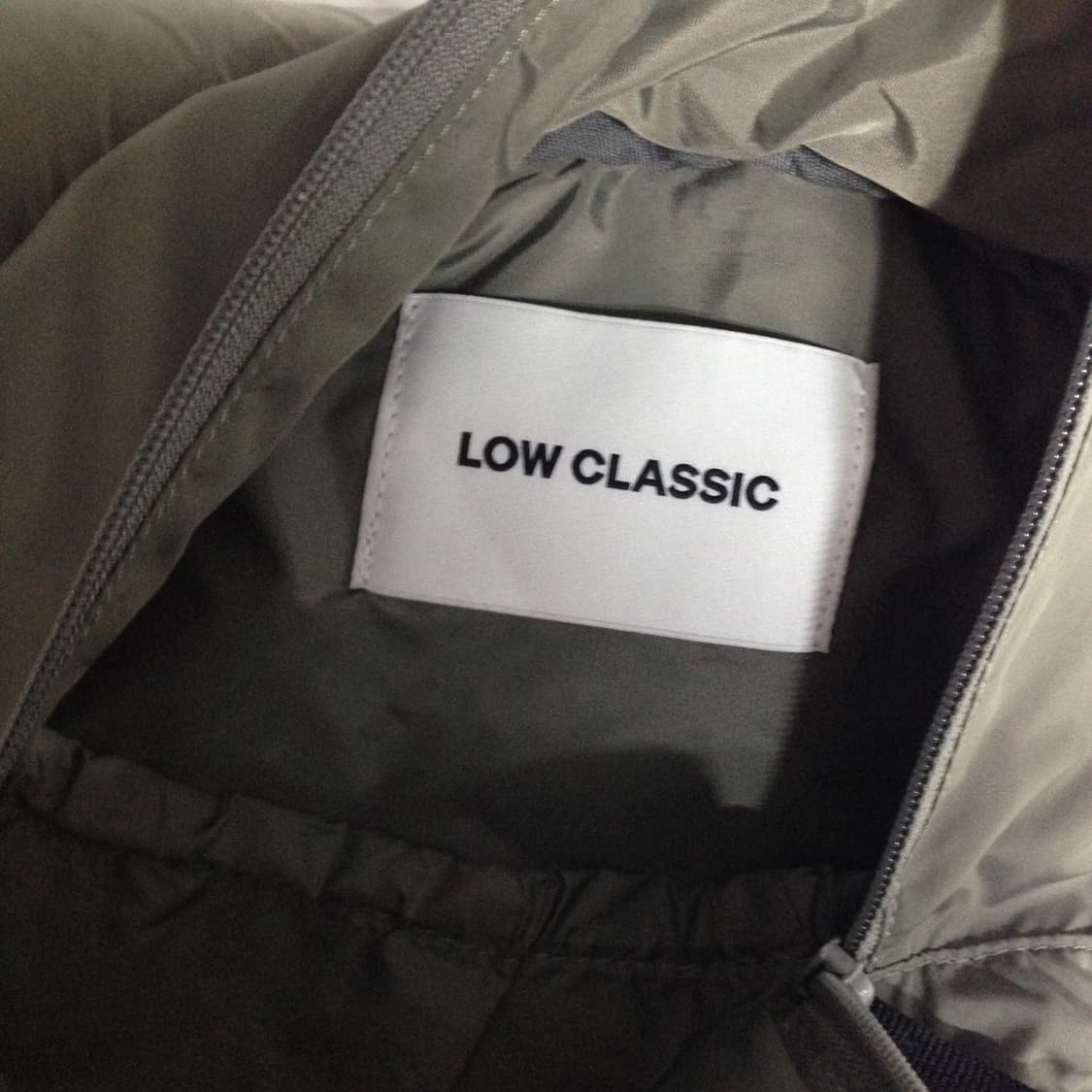 로우클래식 미니 스트링 백팩 카키 상품이미지7