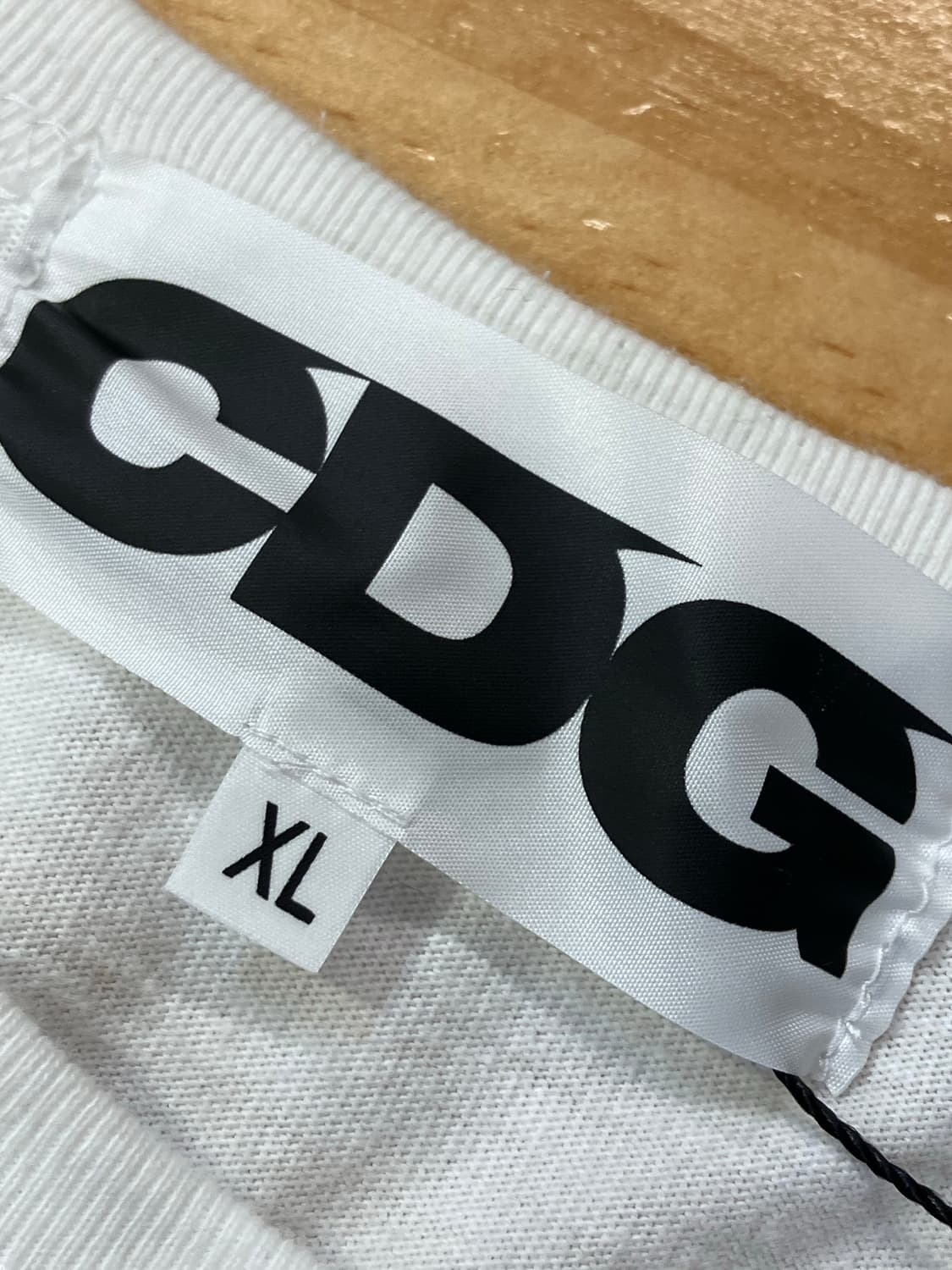 CDG 긴팔티셔츠 화이트 XL  #csz1899  𝑆𝑖𝑧𝑒 어깨  상품이미지5