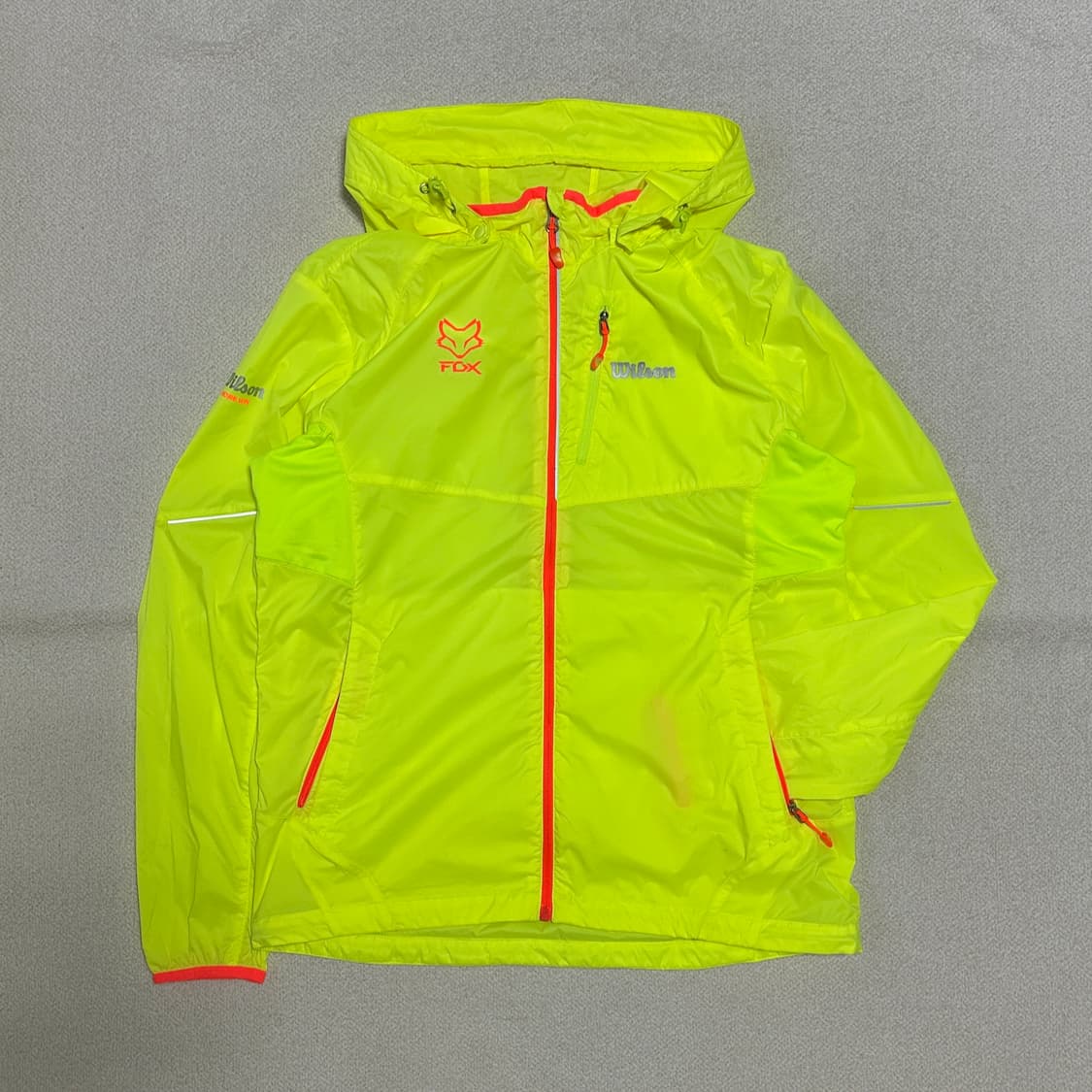 윌슨 후드 바람막이 상품이미지1