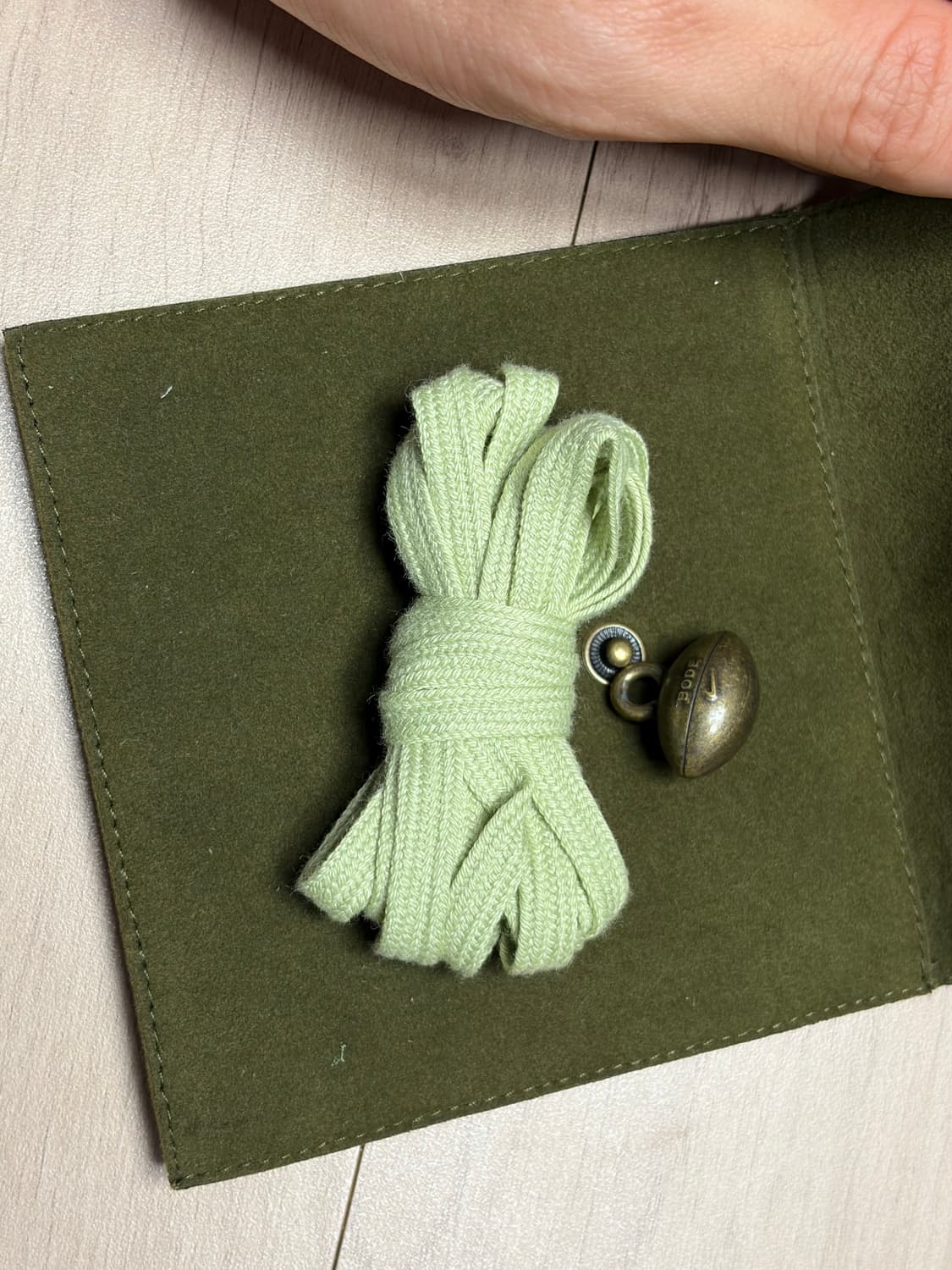 나이키 보디 아스트로그래버 클로로필 블랙 280 판매합니다! 상품이미지5