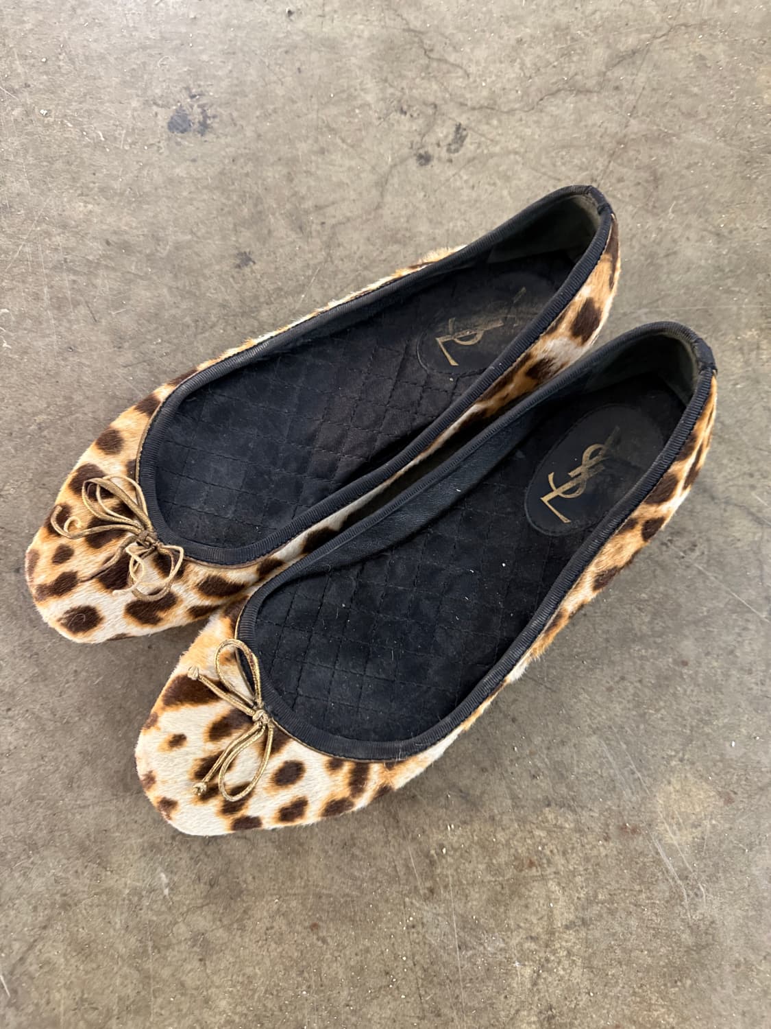 생로랑 정품 레오파드 플랫슈즈 37  상품이미지3