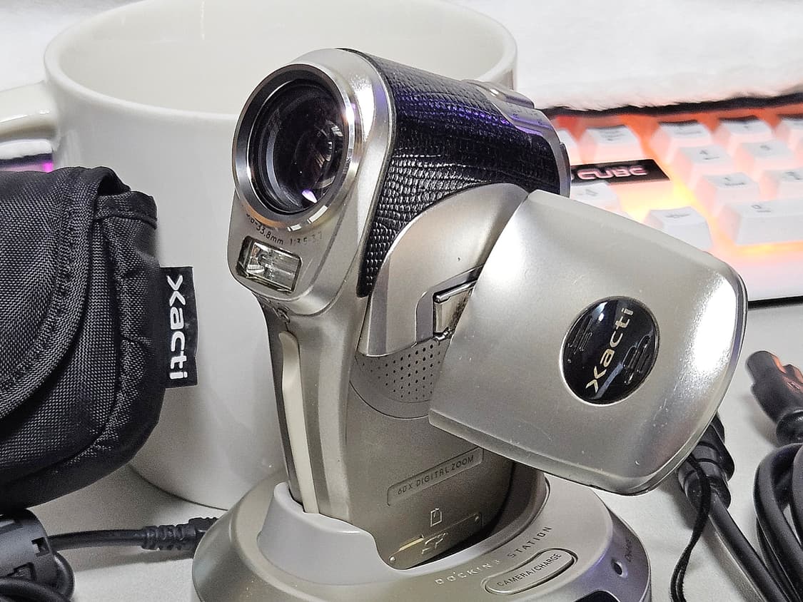 산요 작티 c4 핸디캠 엔믹스 오해원 디카 정품 파우치 포함 상품이미지1