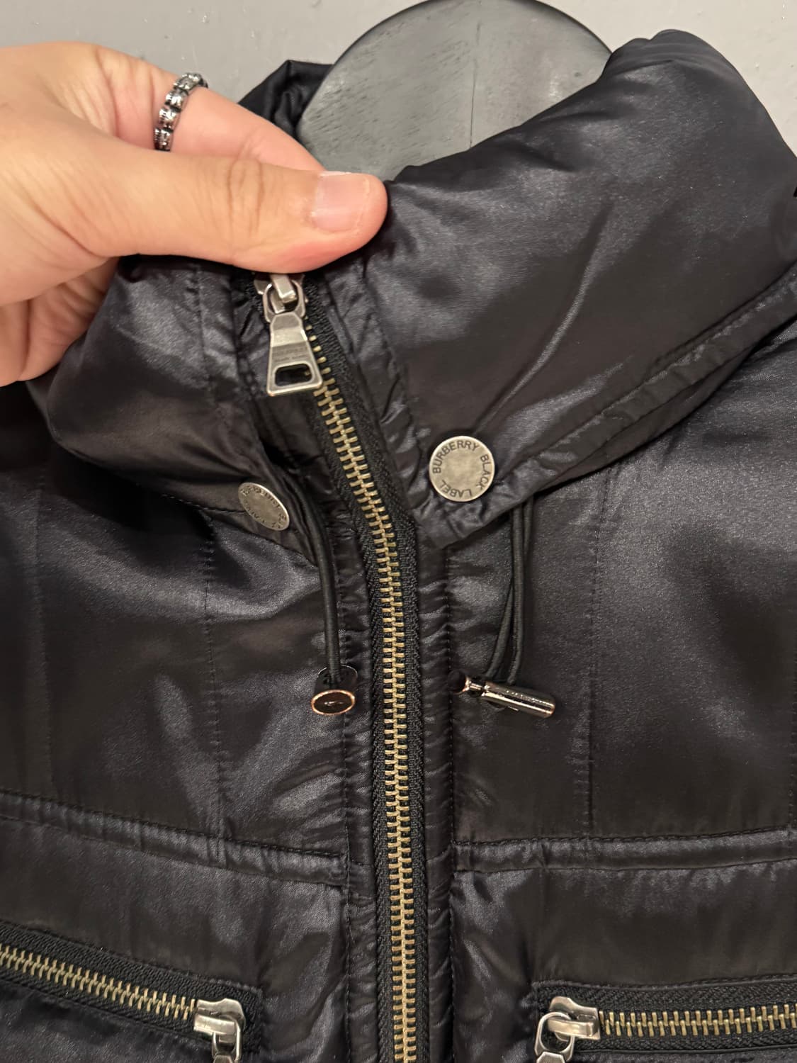버버리 블랙라벨 구스다운 푸퍼자켓  상품이미지5