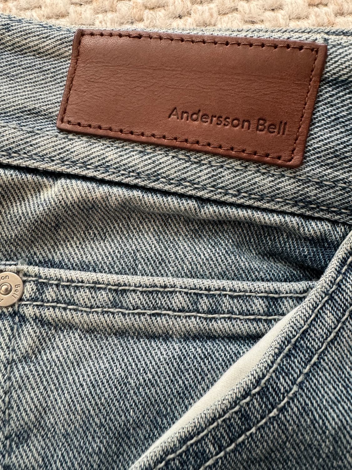 앤더슨벨 워시드 블루 지퍼 와이드 레그 진 상품이미지3