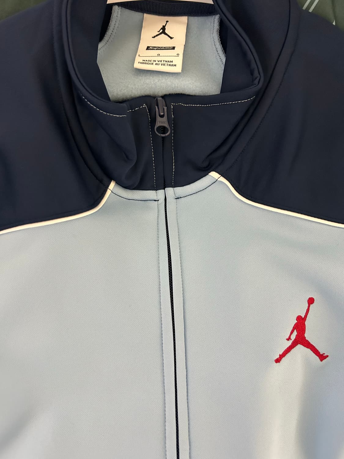 슈프림 x 조던 상품이미지2