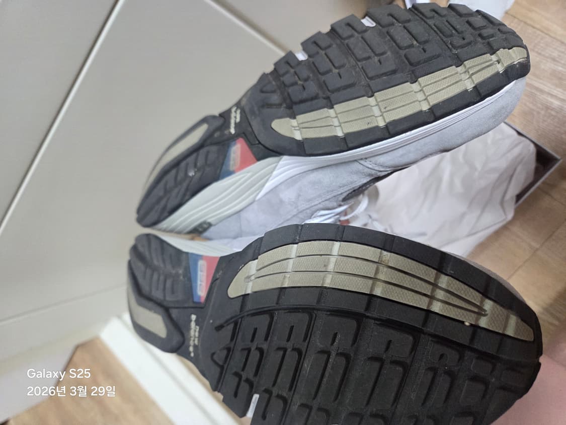 뉴발란스 992 295그레이 판매합니다 상품이미지4