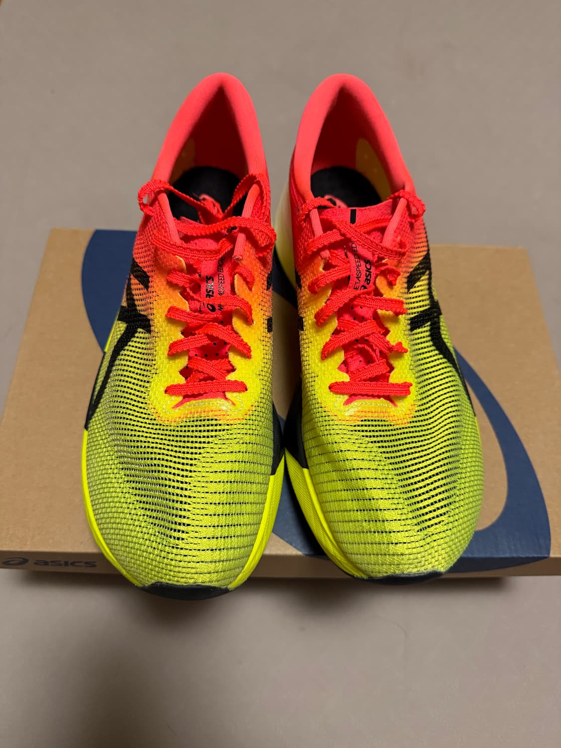 아식스 메타스피드 파리 엣지 260 상품이미지1