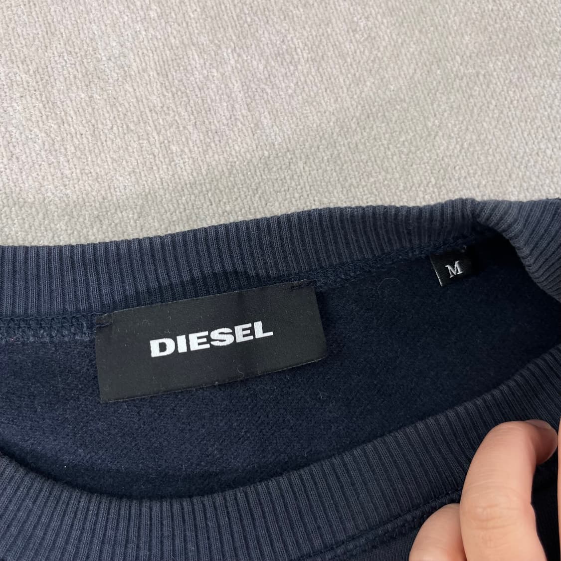 100 디젤 DS로고 네이비 맨투맨 상품이미지3