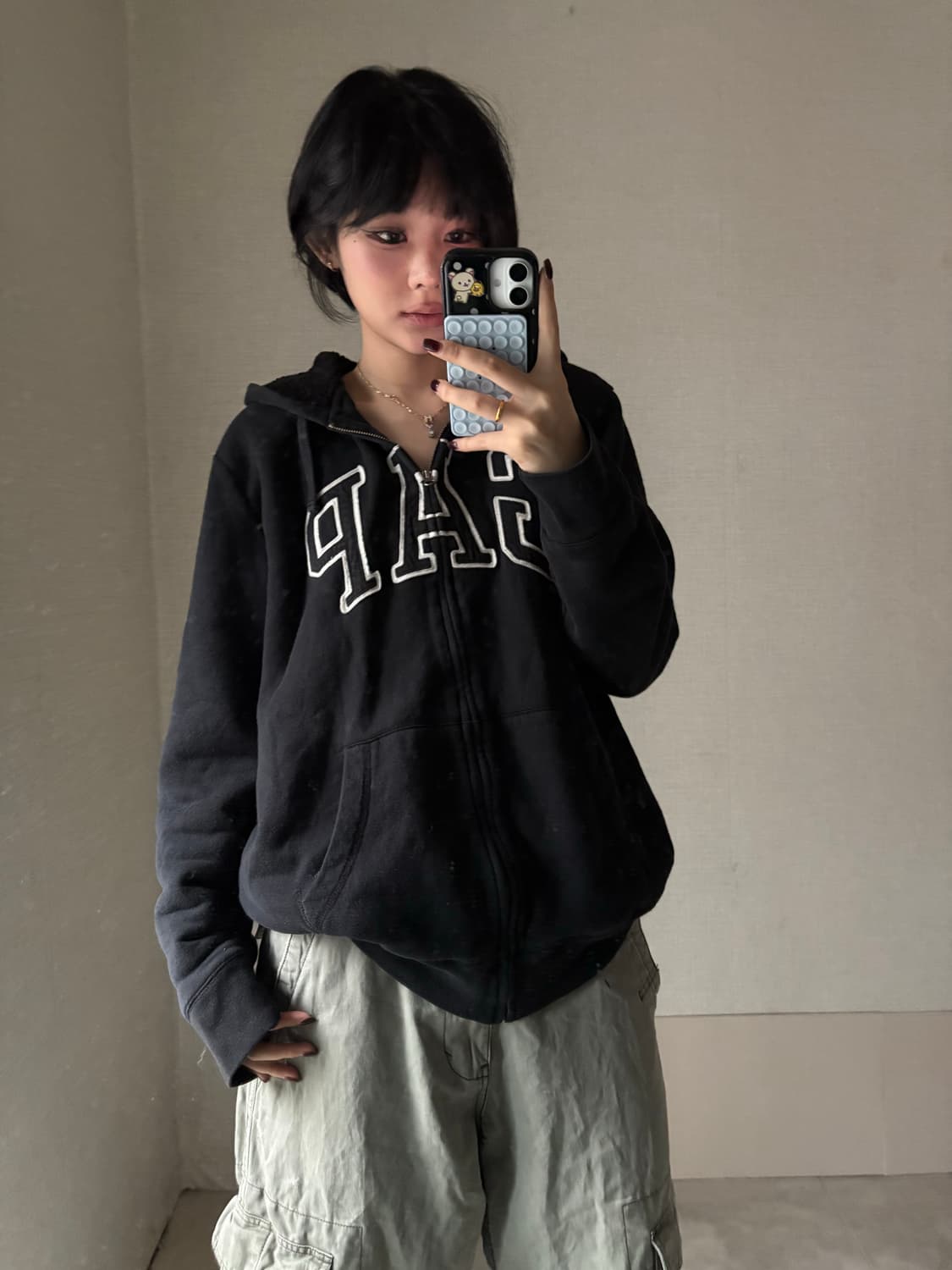 갭 블랙 보아털 후드집업 상품이미지3