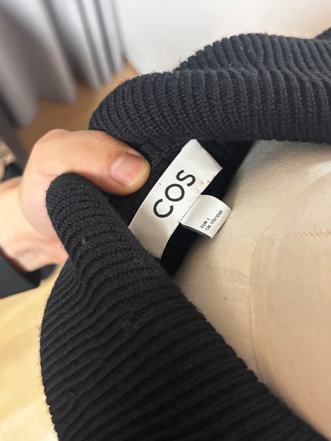 (W) 코스 울 코튼 하프 집업 점퍼 블랙 니트 (L사이즈) 상품이미지4