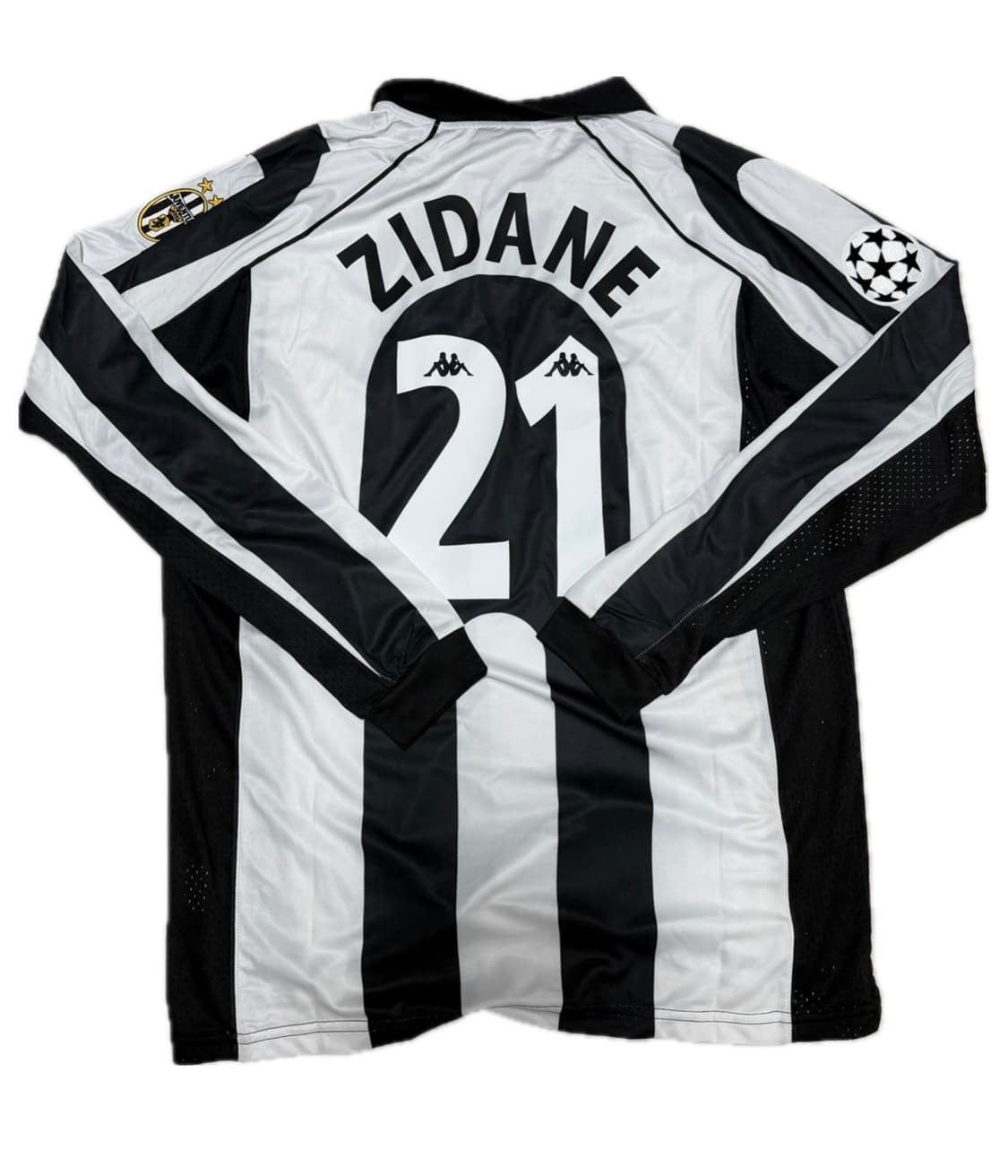 세리에A 97/98 유벤투스 긴팔 지단 유니폼 판매합니다 상품이미지3