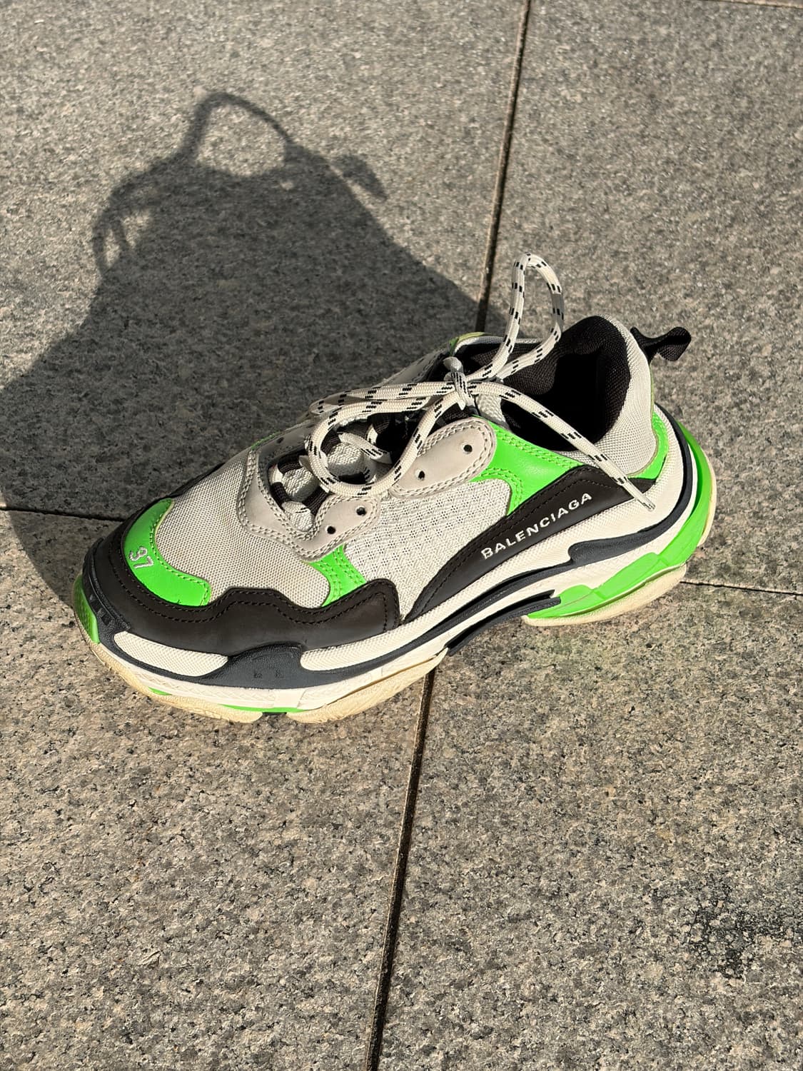 발렌시아가 트리플 S EU 37 / 240 상품이미지2