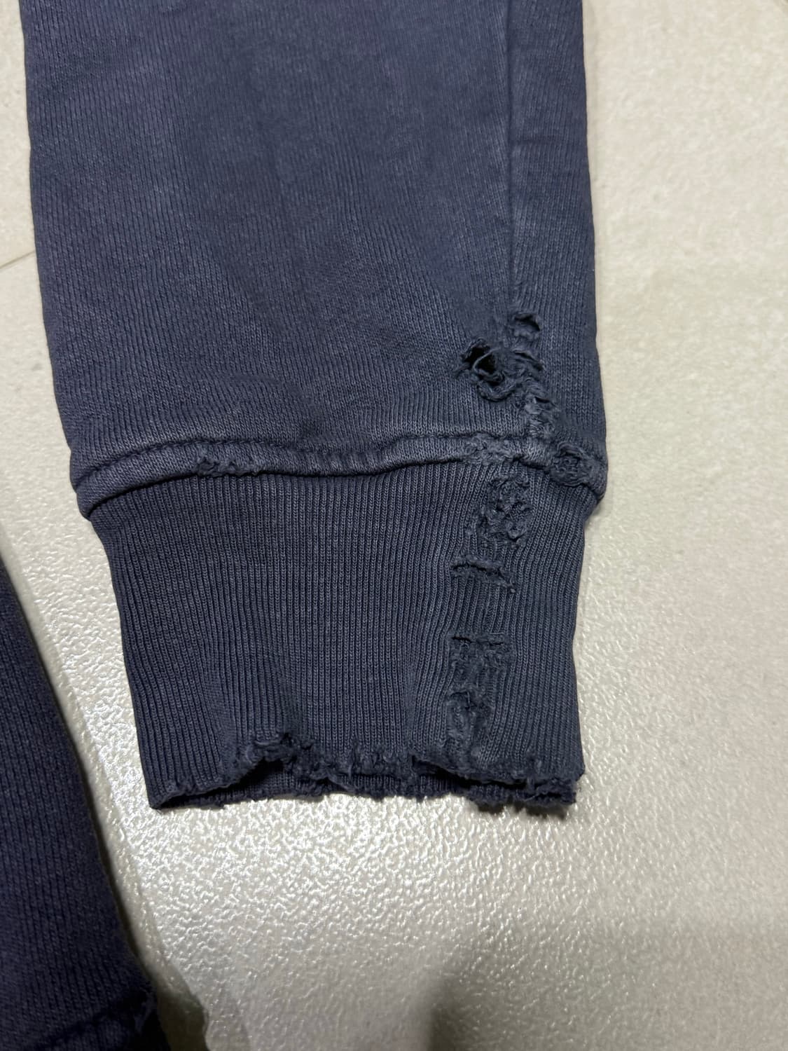 언더커버 디스트레스드 워싱 가공 후드 집업 자켓 상품이미지8