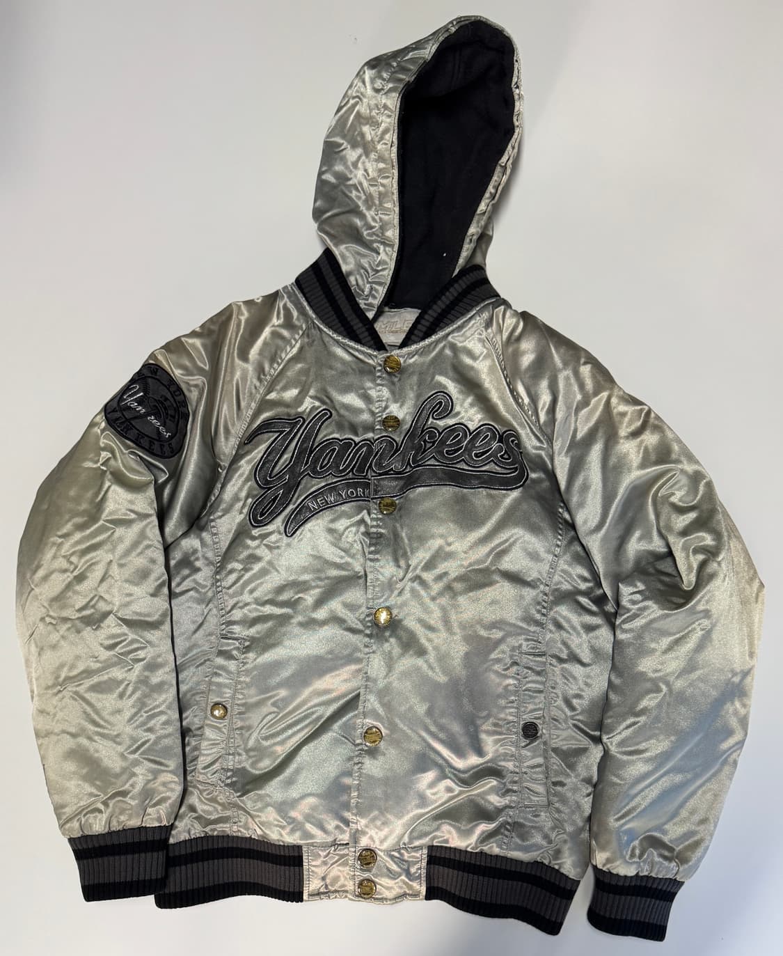 MLB 양키즈 실버 스타디움 바시티 패딩 후드 점퍼 XL 상품이미지1