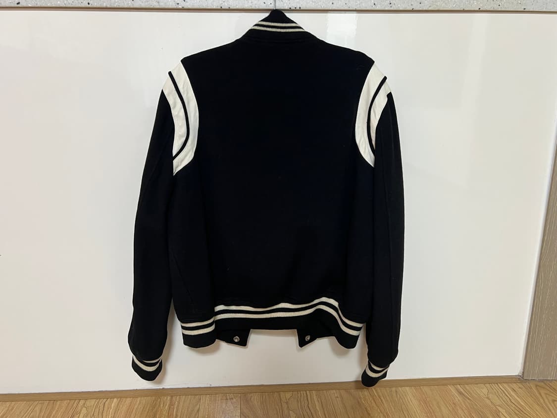 2014fw 생로랑테디 48사이즈 팝니다.  상품이미지2