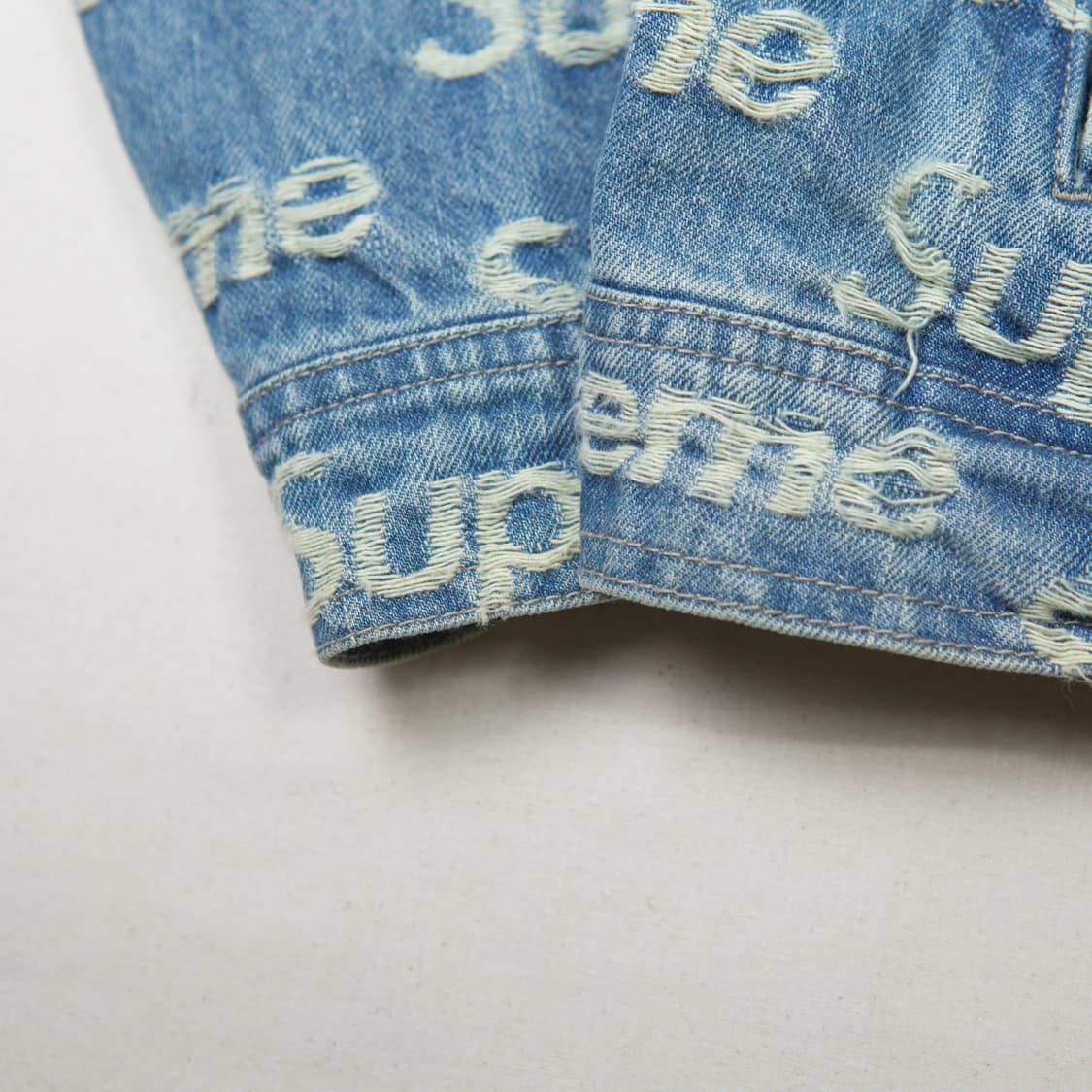 슈프림 플레이드 로고 데님 트러커 자켓 상품이미지3