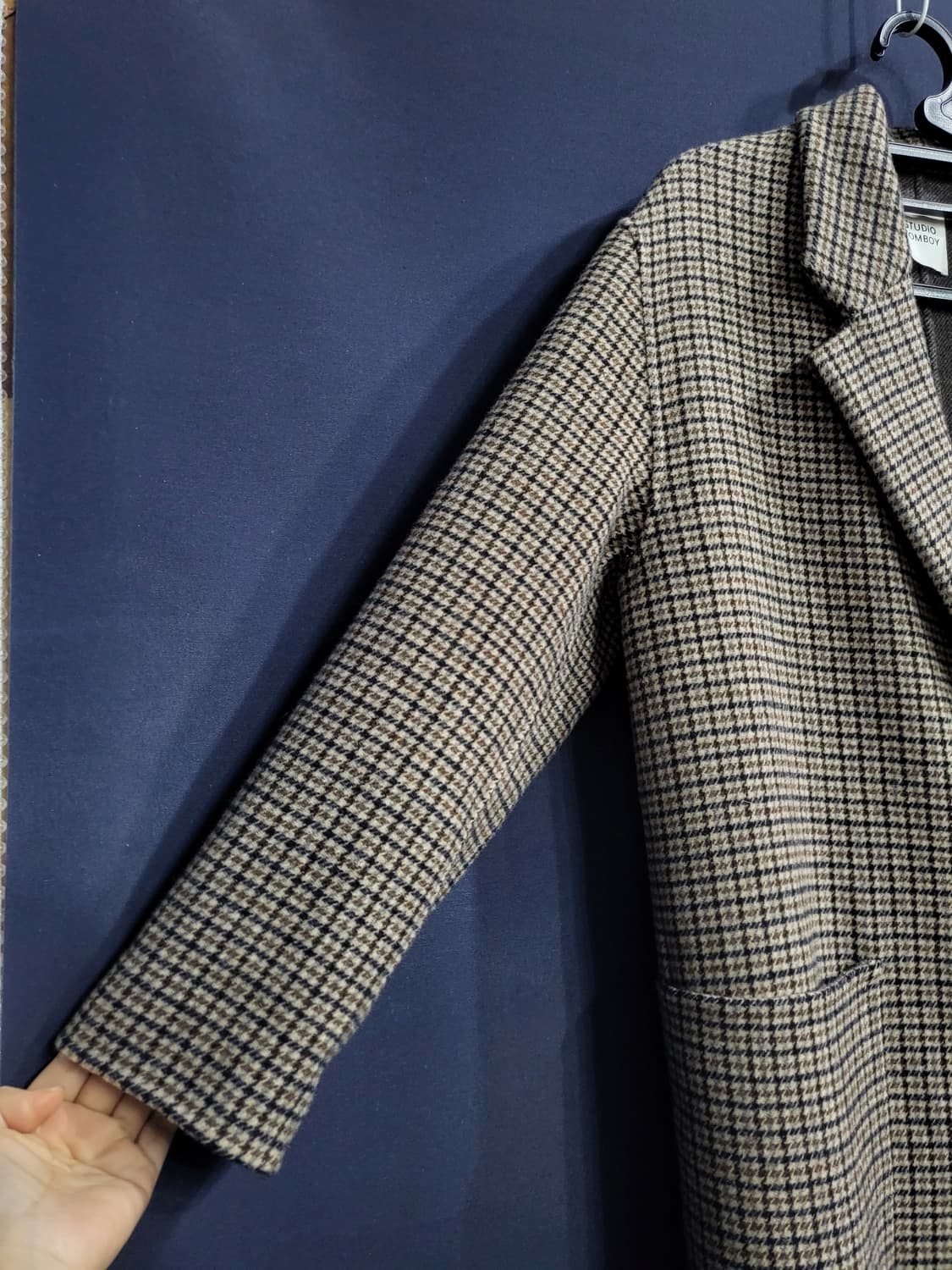 스튜디오 톰보이 세미오버핏 체크코트 상품이미지3