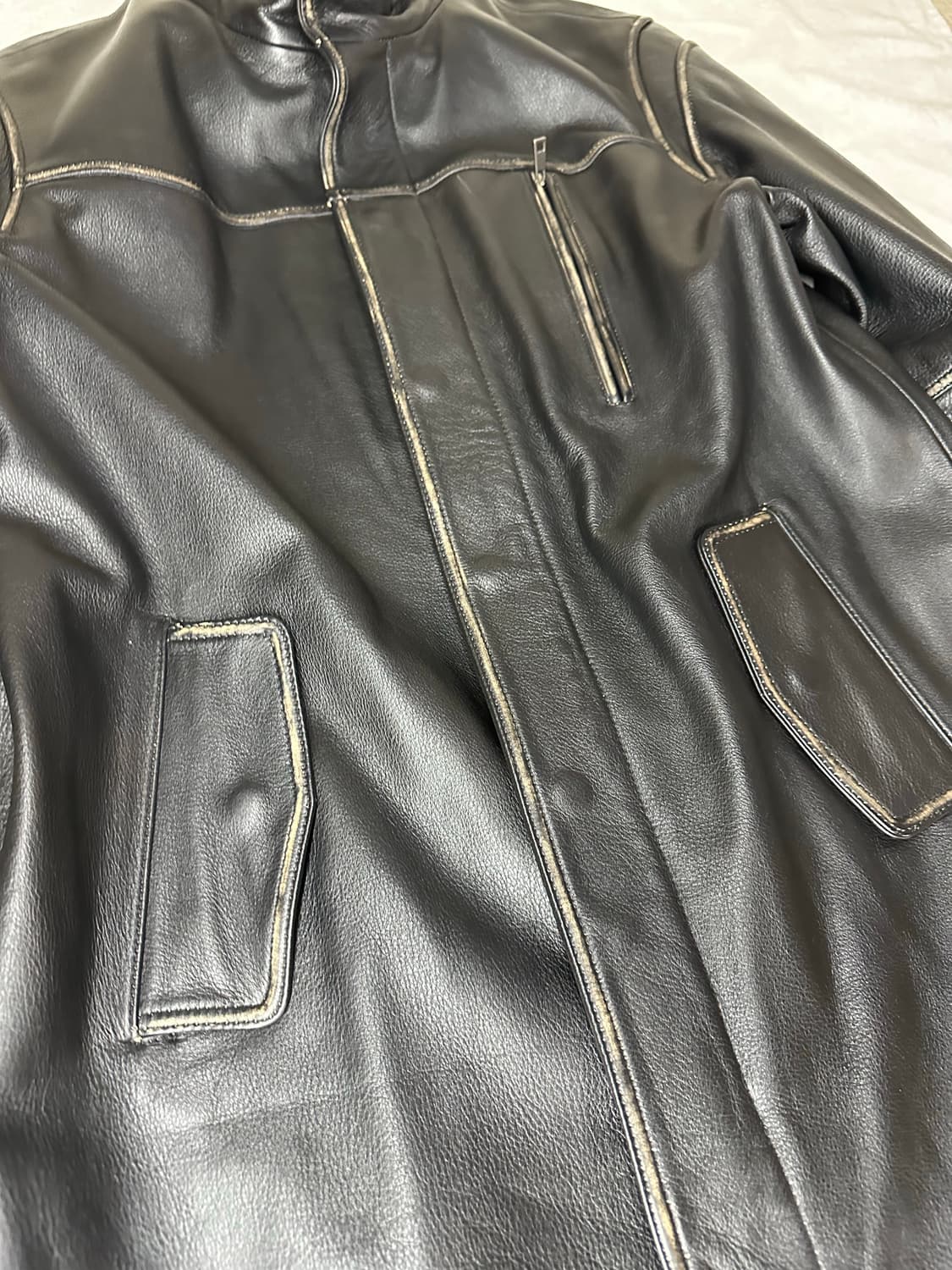 스튜디오테이블 소가죽 코트 상품이미지4