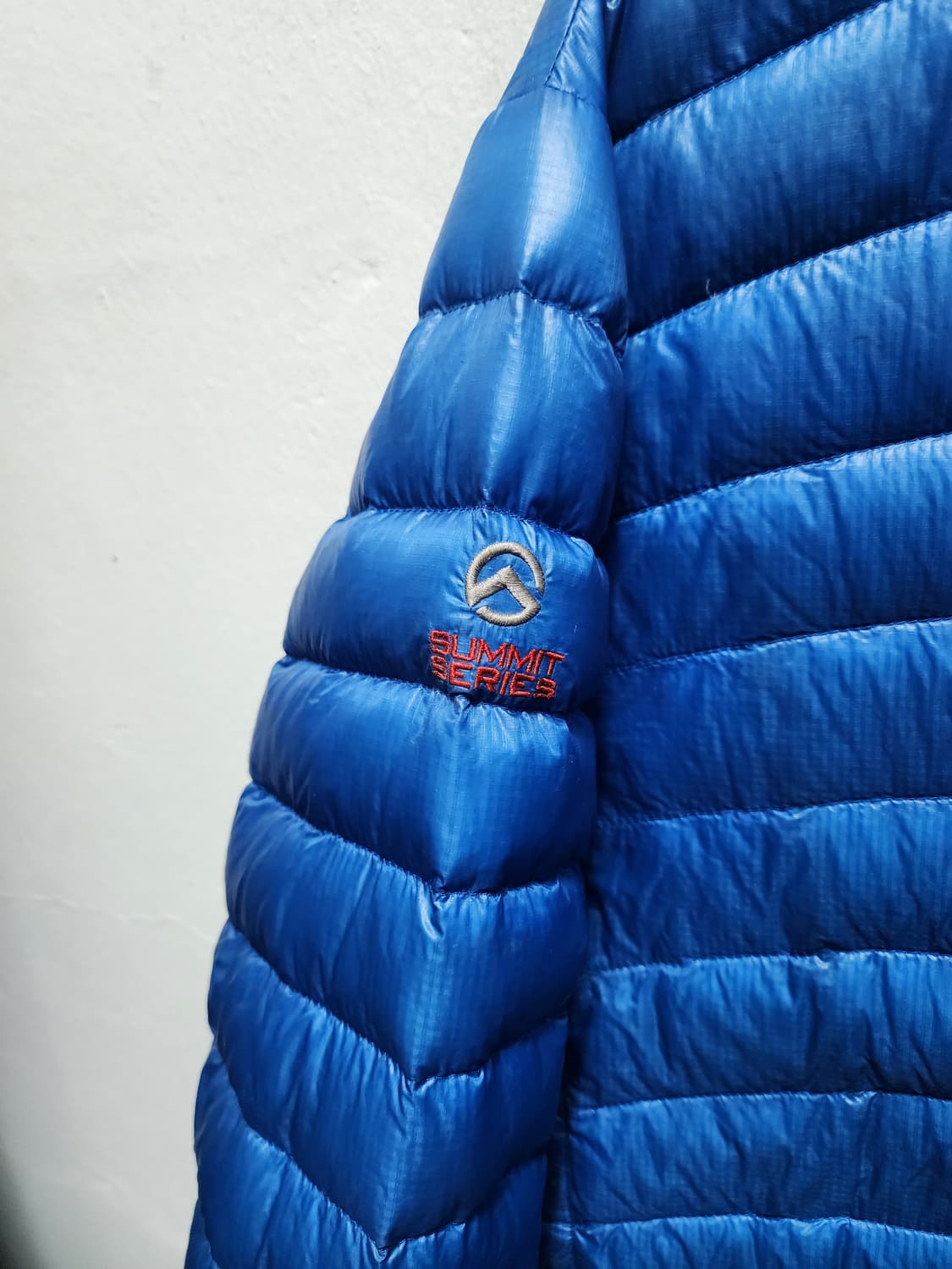 노스페이스 서밋 800필 라이트 다운 경량패딩 상품이미지3