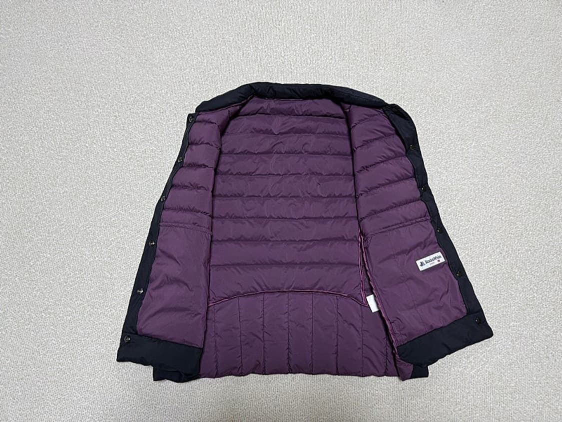 블랙앤화이트 구스다운 경량패딩 조끼 여성용 100호 77사이즈 상품이미지3