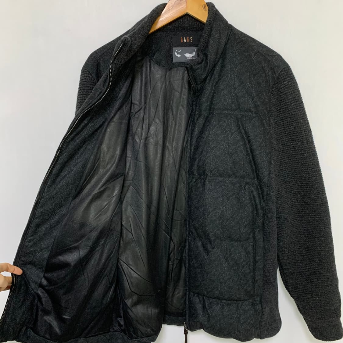 DAKS 닥스 빈티지 구스다운 차콜 니트 패딩 점퍼 110 상품이미지6