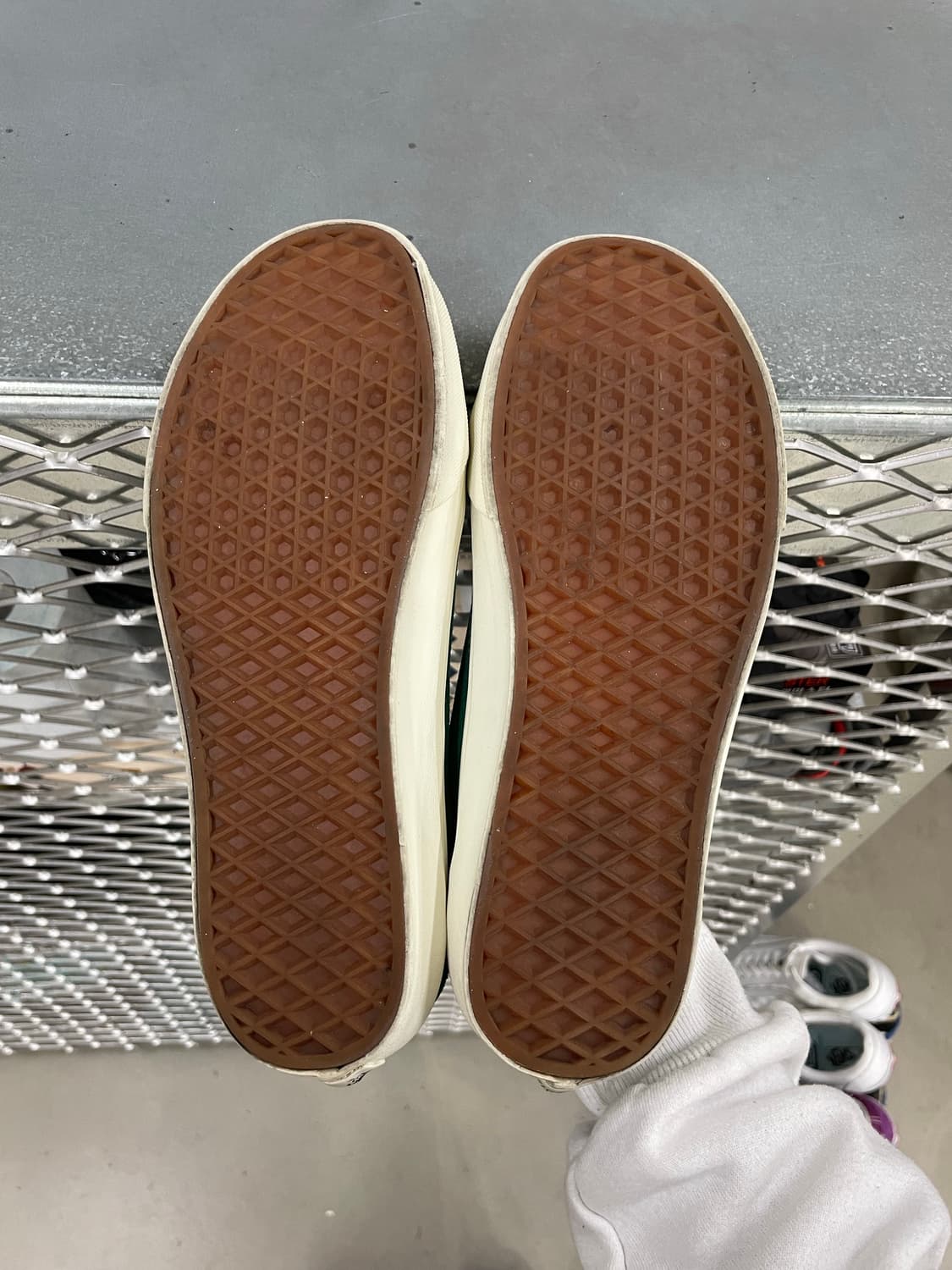 반스 올드스쿨 빈티지 에버그린 US8 상품이미지6