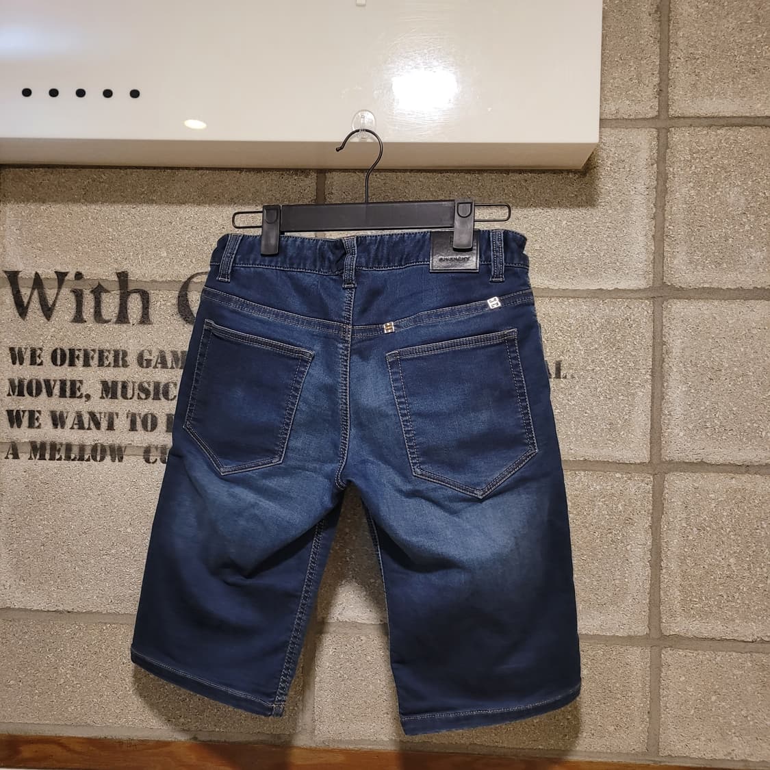 지방시 데님 반바지 12  상품이미지2