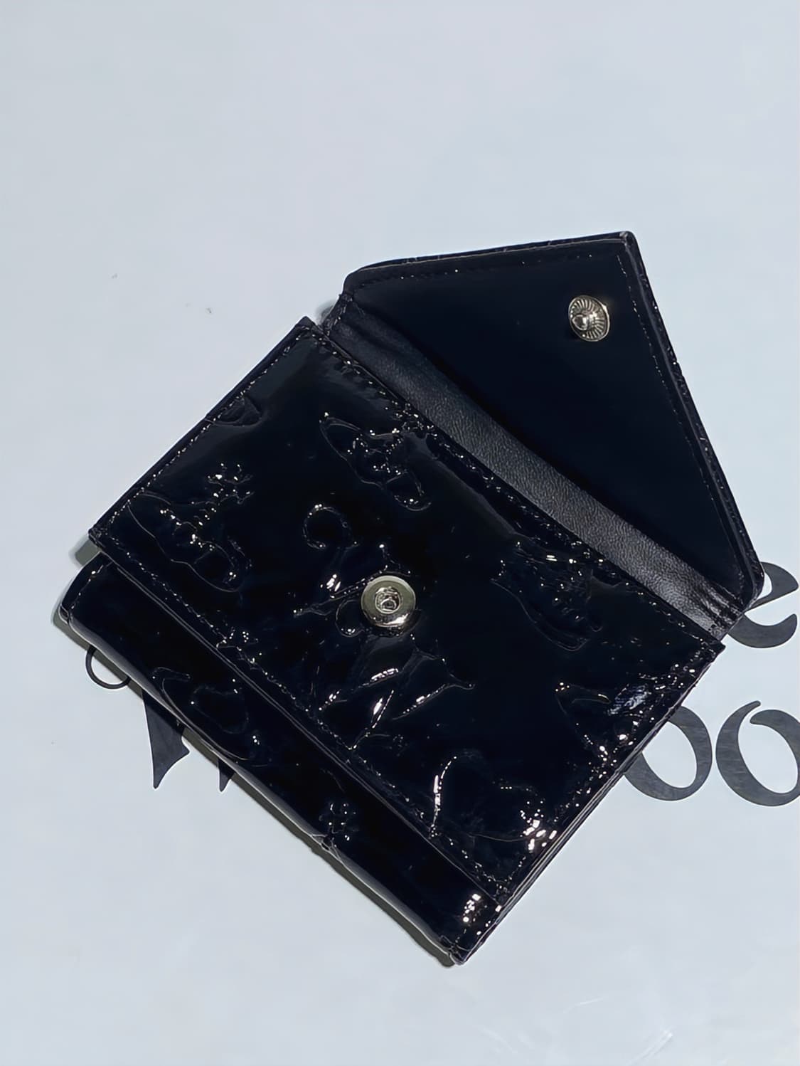 비비안웨스트우드 아카이브 블랙 유광 레더 에나멜 반지갑(풀구성, 새상품) 상품이미지2