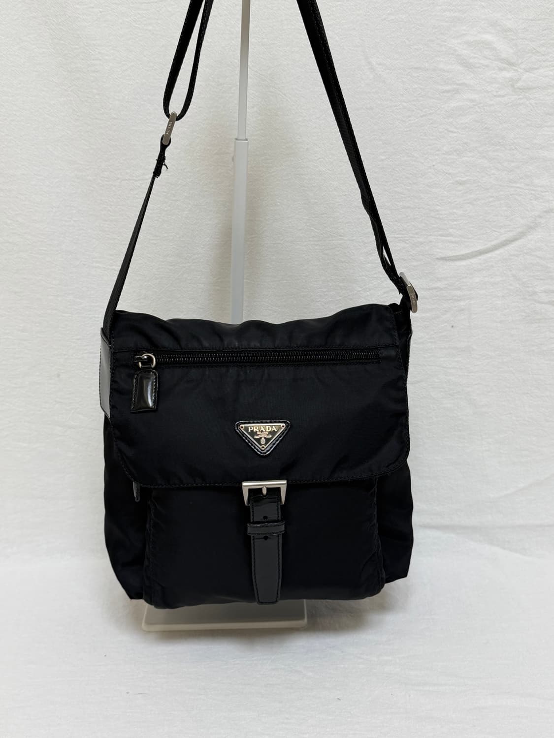 정품 프라다 포코노 나일론 메신저백 크로스백 숄더백 주우재백 상품이미지1